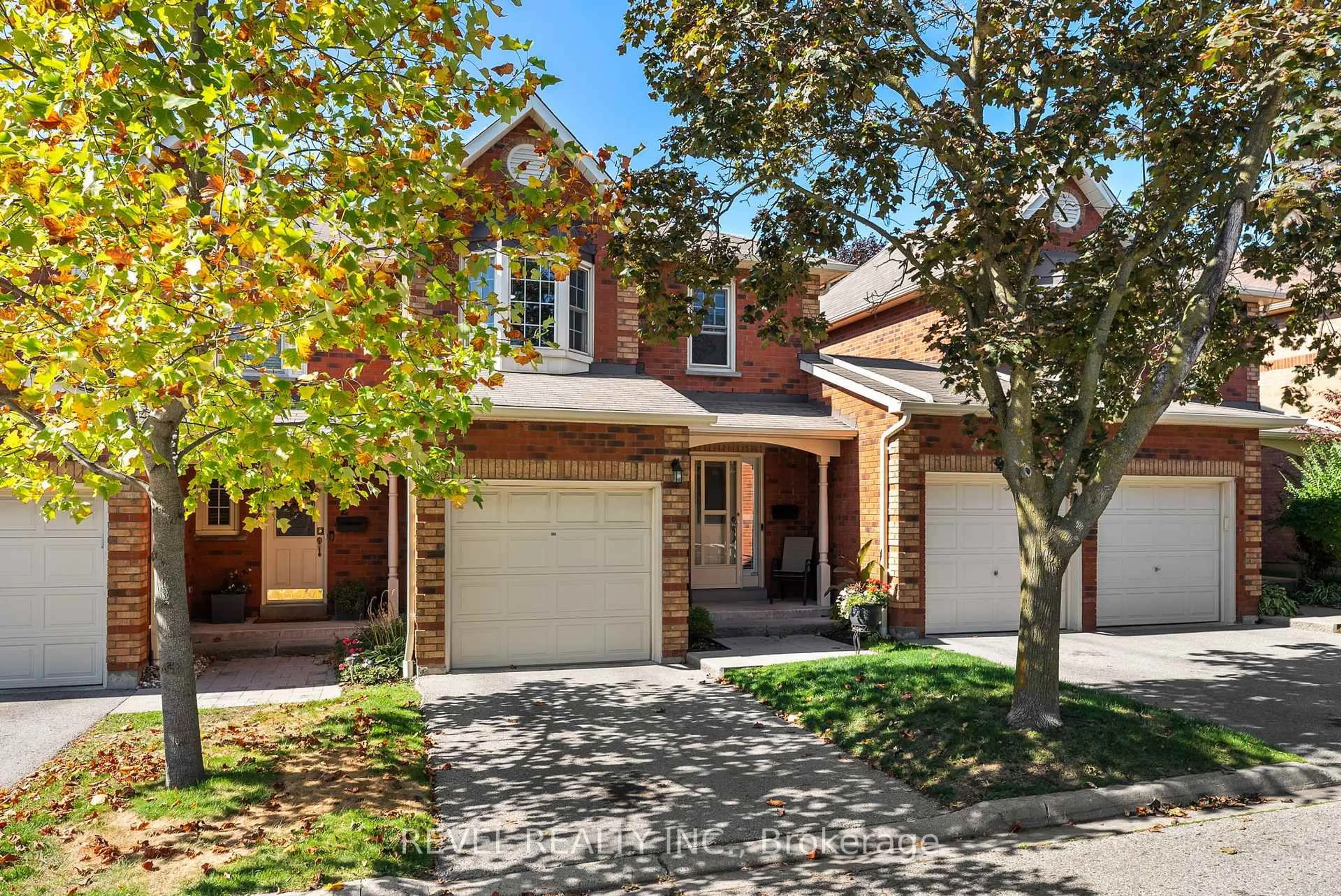 Home with brick exterior material, street for 1610 Crawforth St #60, Whitby Ontario L1N 9B1
