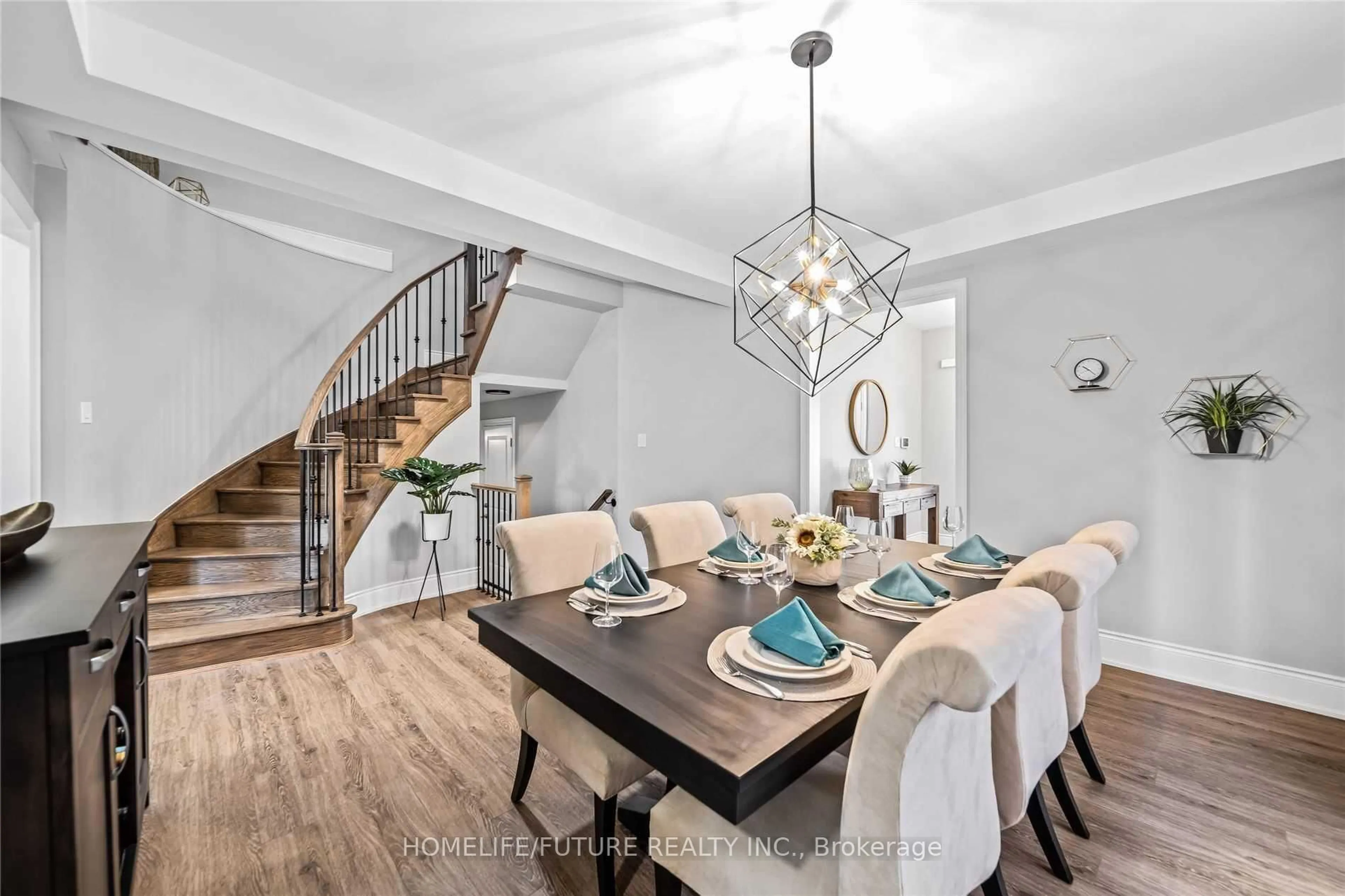 Dining room, wood/laminate floor for 238 Lyle Dr, Clarington Ontario L1C 0V6