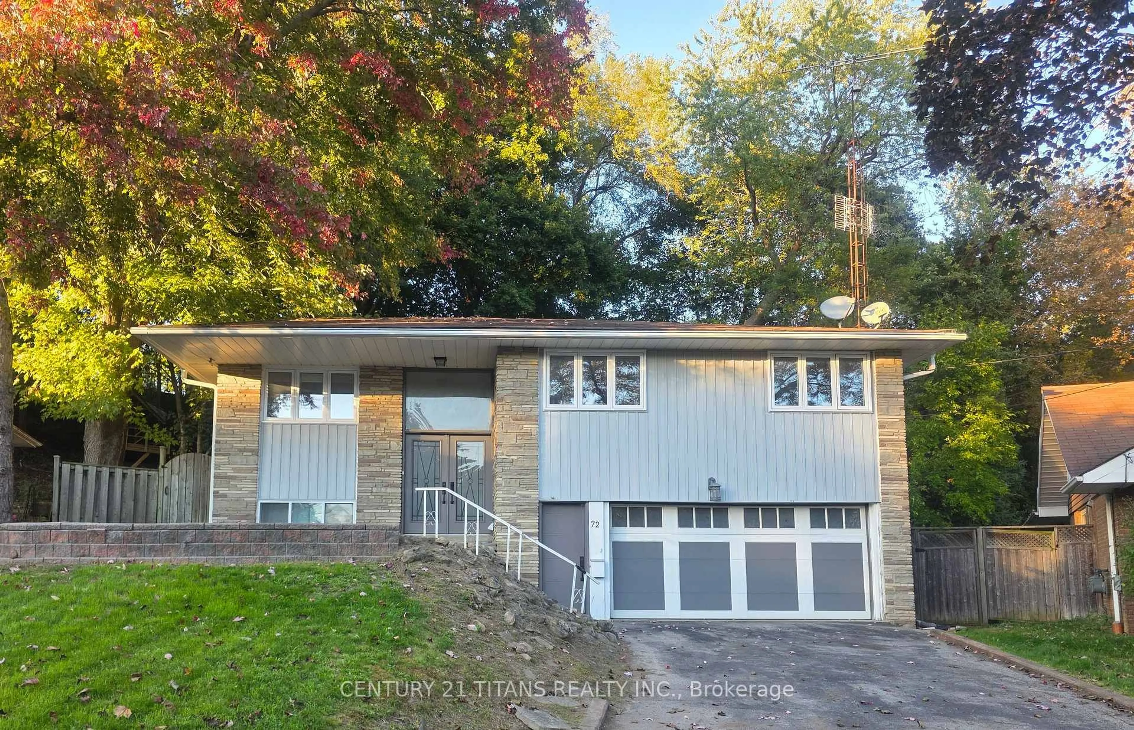 Home with vinyl exterior material, street for 72 Felicity Dr, Toronto Ontario M1H 1E3