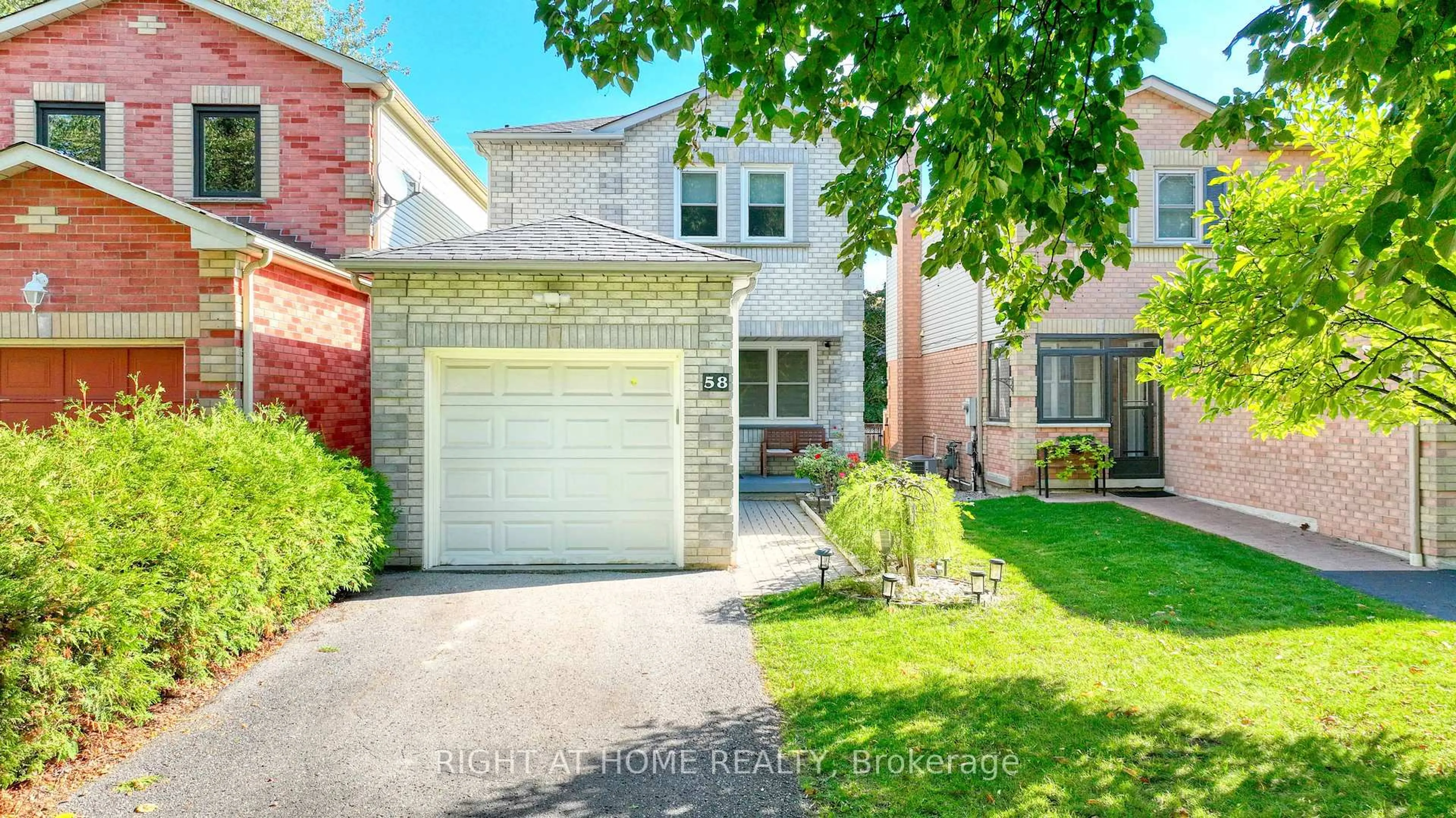 Unknown for 58 Teddington Cres, Whitby Ontario L1R 1S5