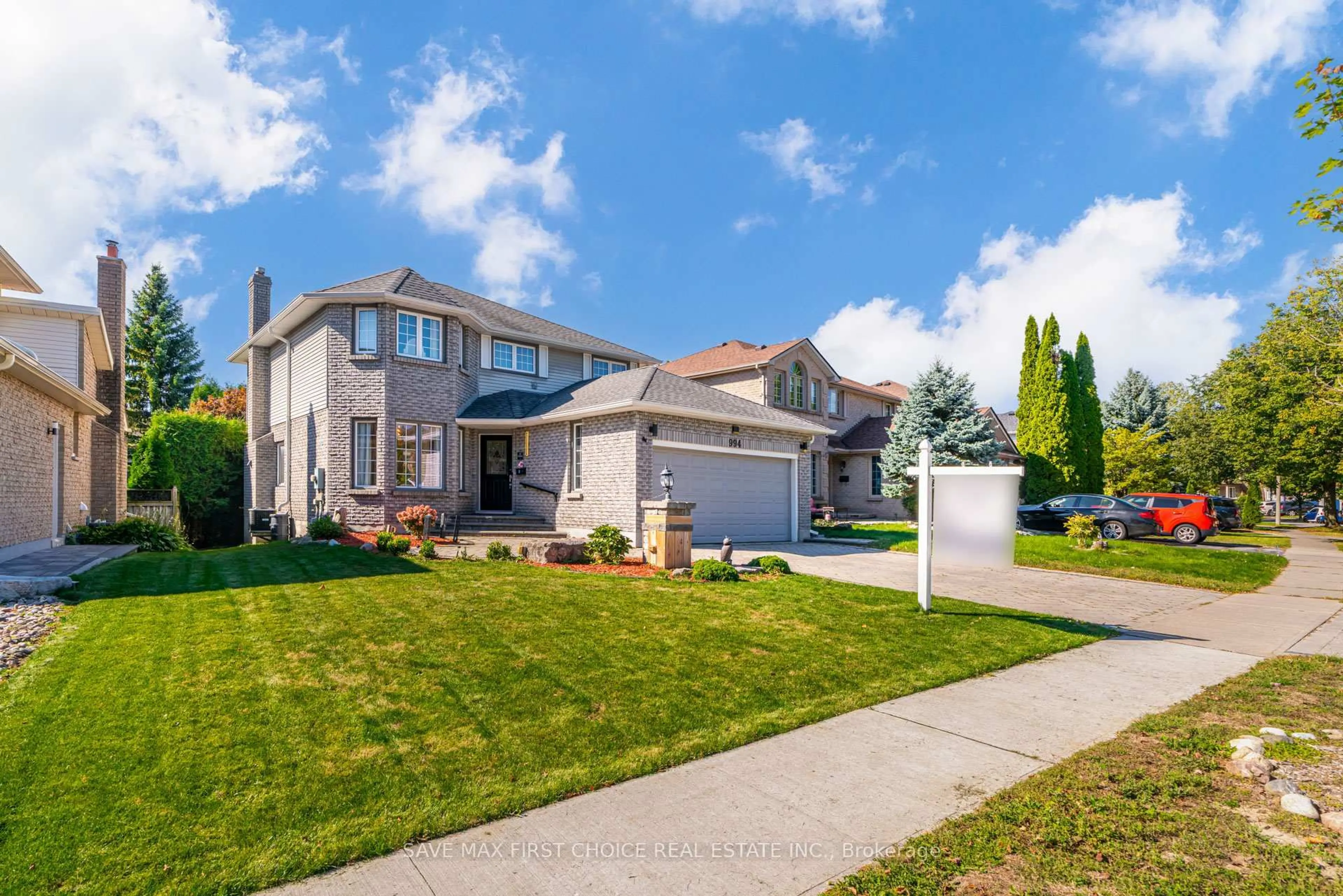 Home with vinyl exterior material, street for 994 Copperfield Dr, Oshawa Ontario L1K 1S4