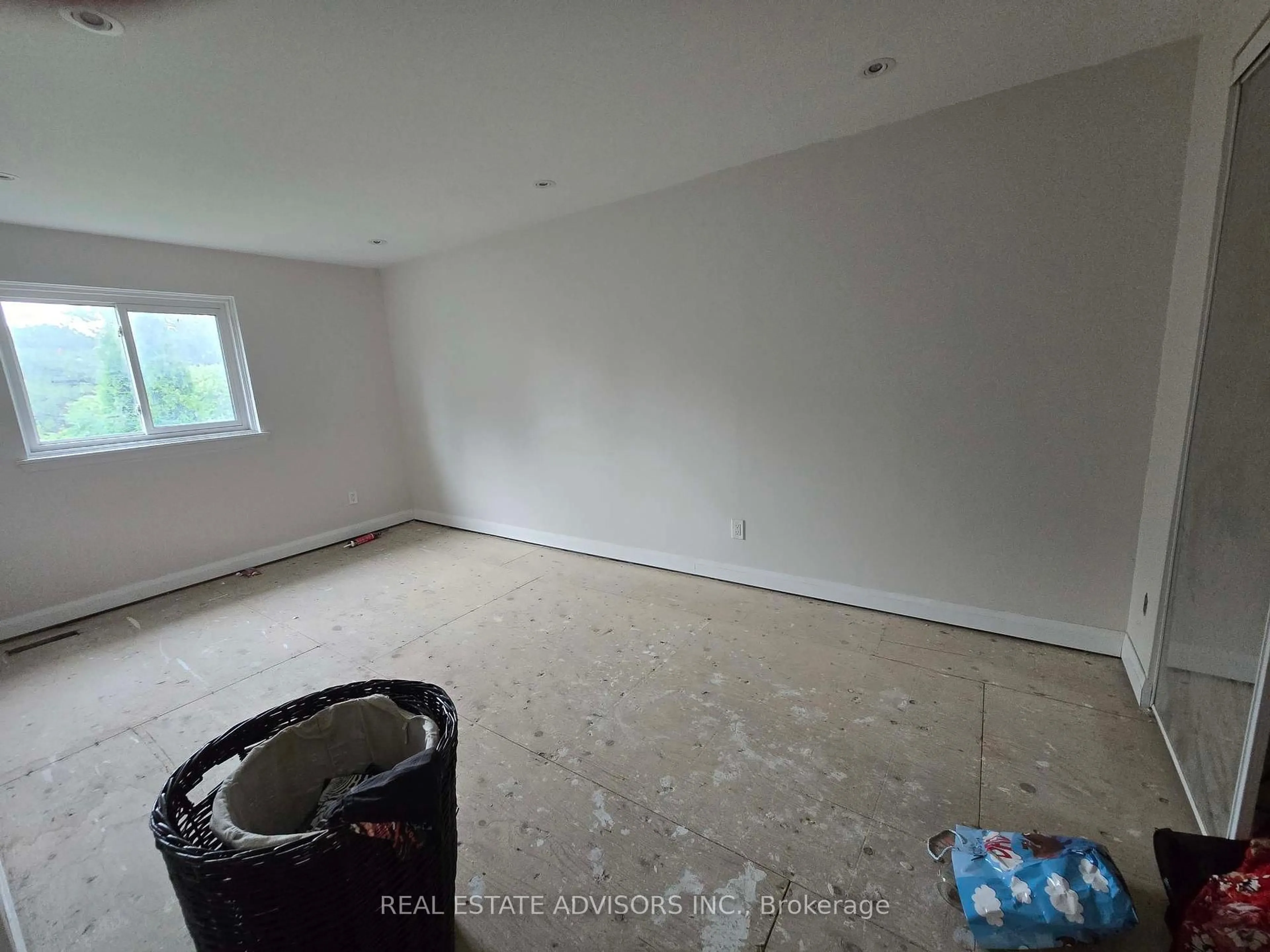 A pic of a room for 238 Braymore Blvd, Toronto Ontario M1B 2G8