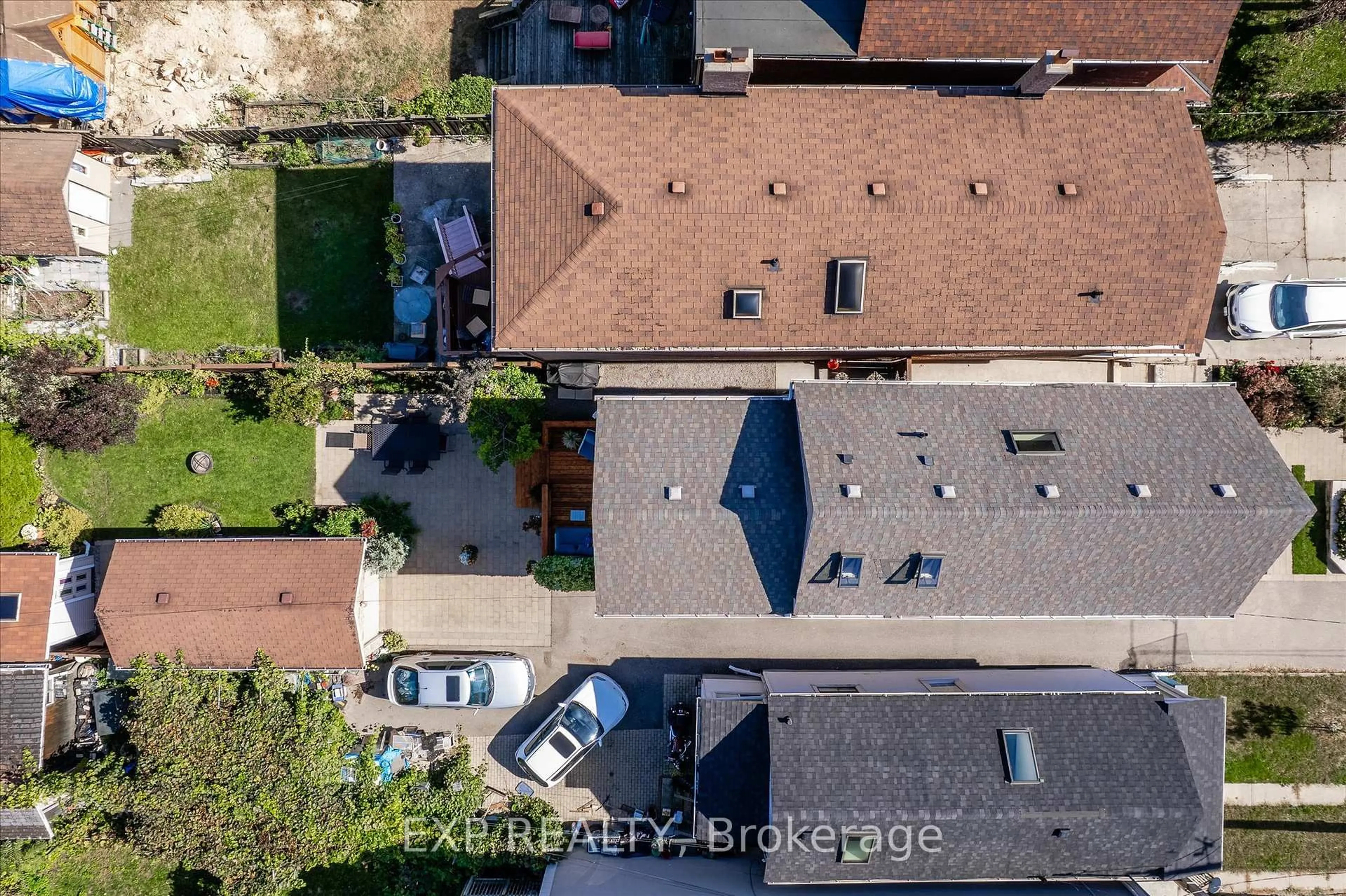 A pic from outside/outdoor area/front of a property/back of a property/a pic from drone, street for 108 Barker Ave, Toronto Ontario M4C 2N9