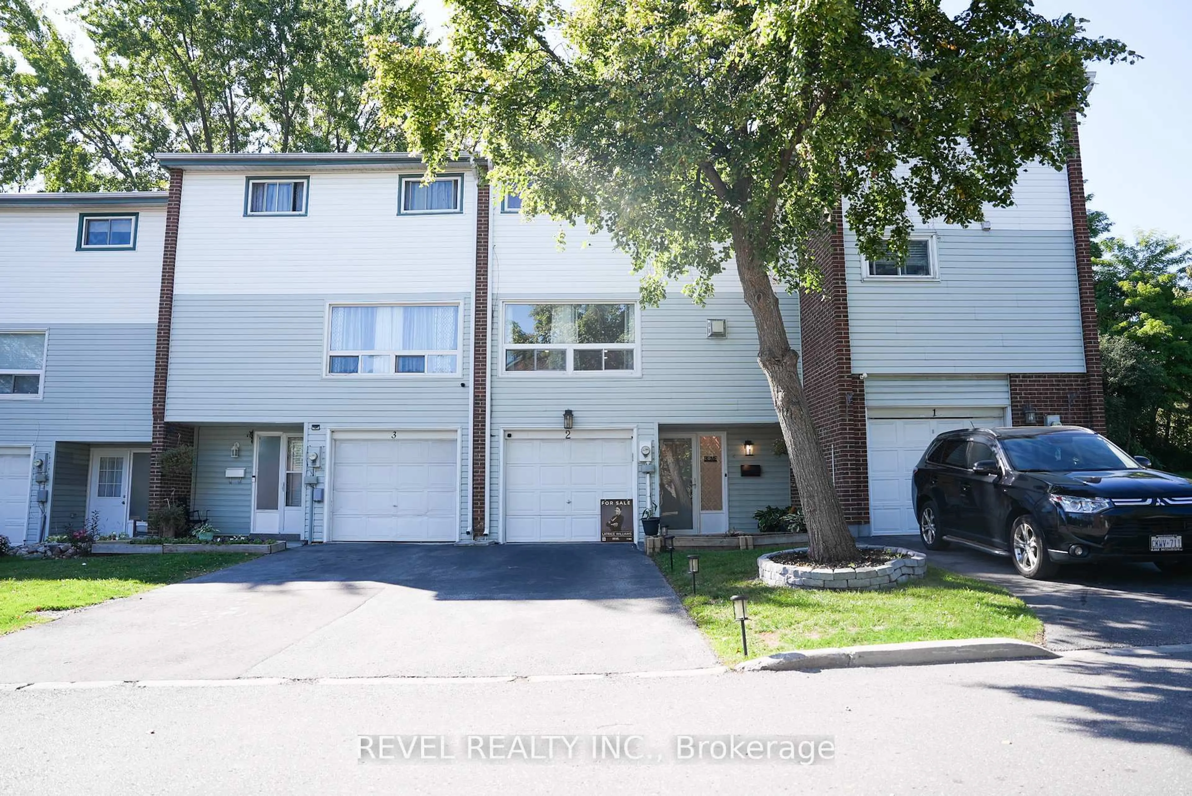 Unknown for 909 King St #2, Oshawa Ontario L1J 2L4