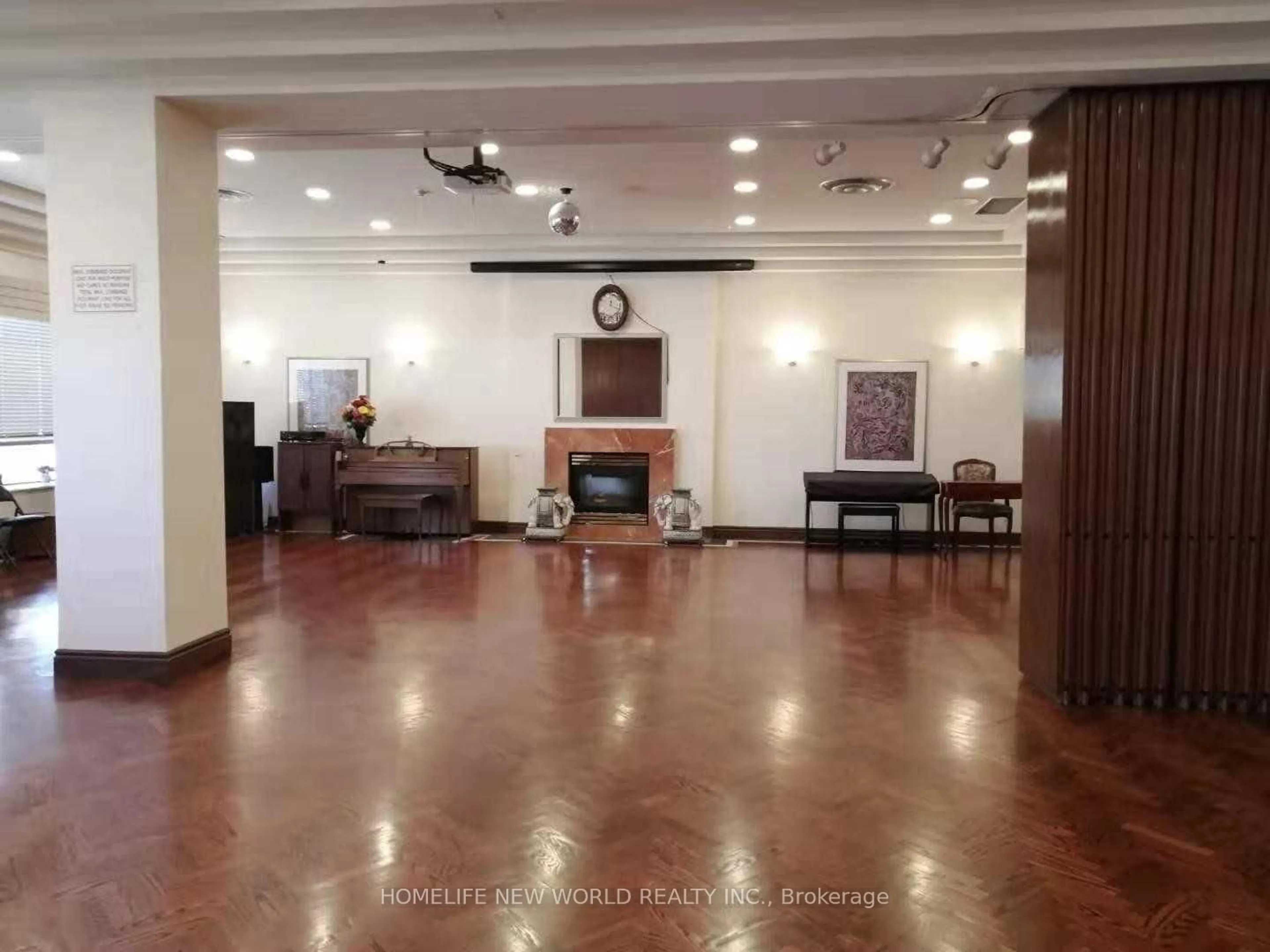 Lobby for 3088 Kennedy Rd #606, Toronto Ontario M1V 5M4