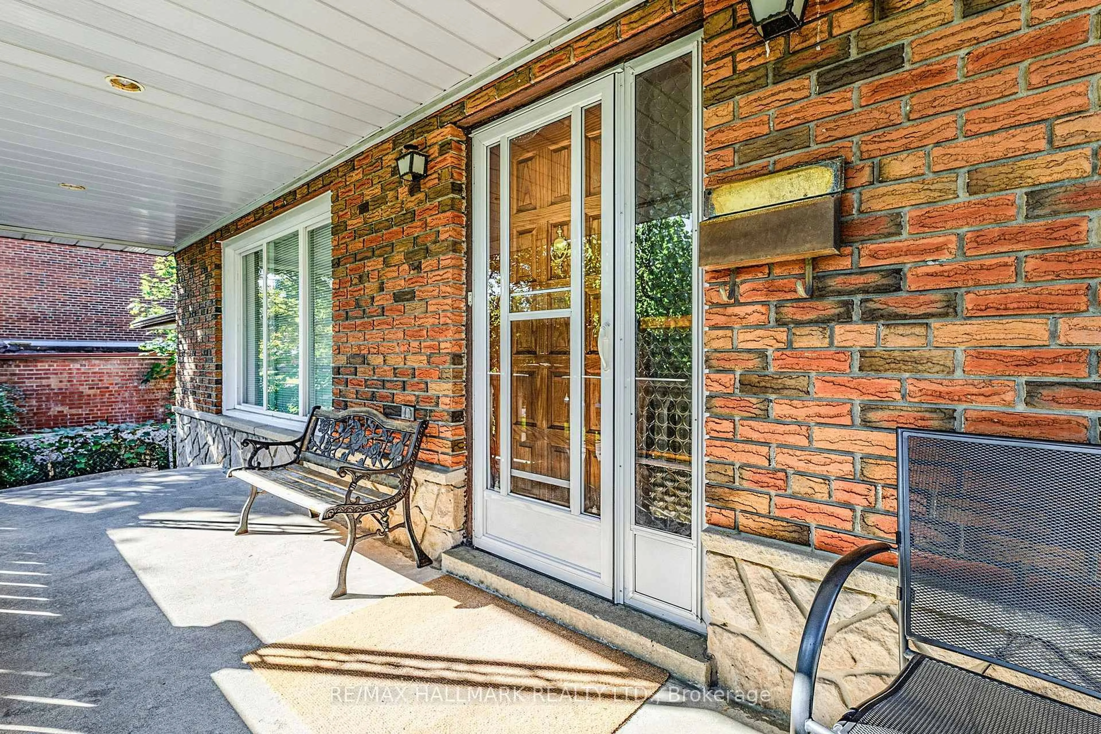 Patio, unknown for 38 Courton Dr, Toronto Ontario M1R 1K8