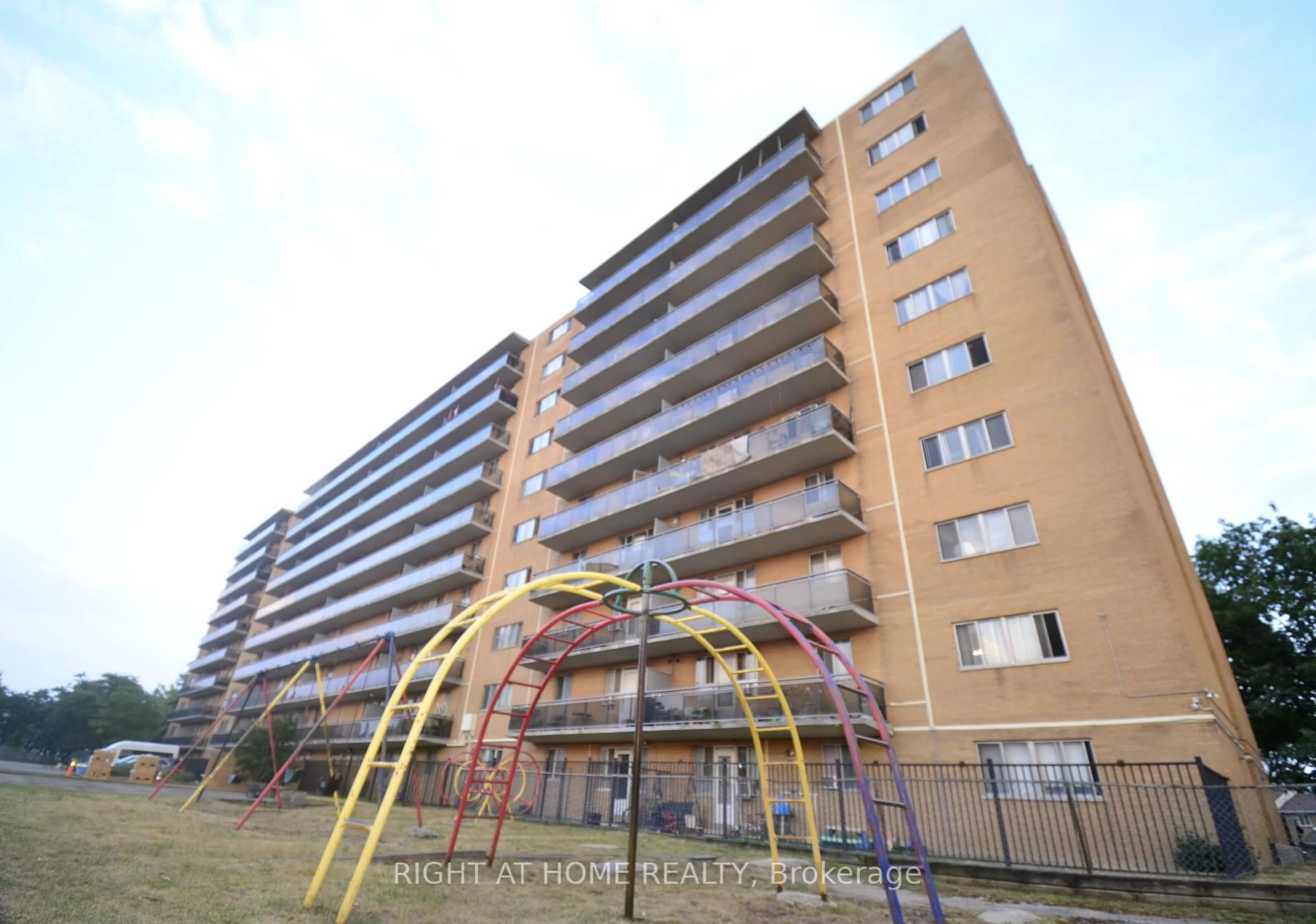 Unknown for 100 Dundalk Dr #216, Toronto Ontario M1P 4V2