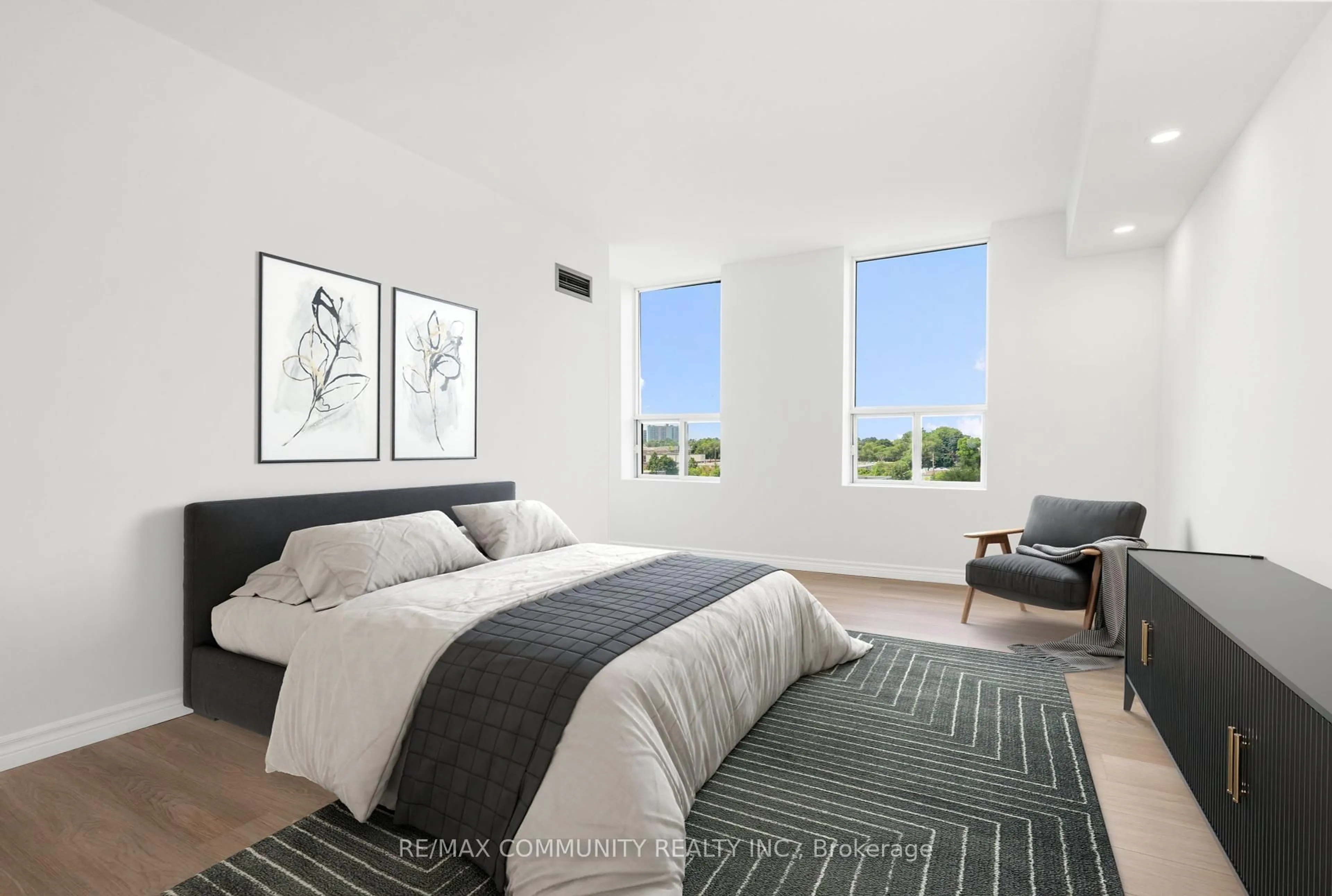 A pic of a room for 330 Mccowan Rd #501, Toronto Ontario M1J 3N3