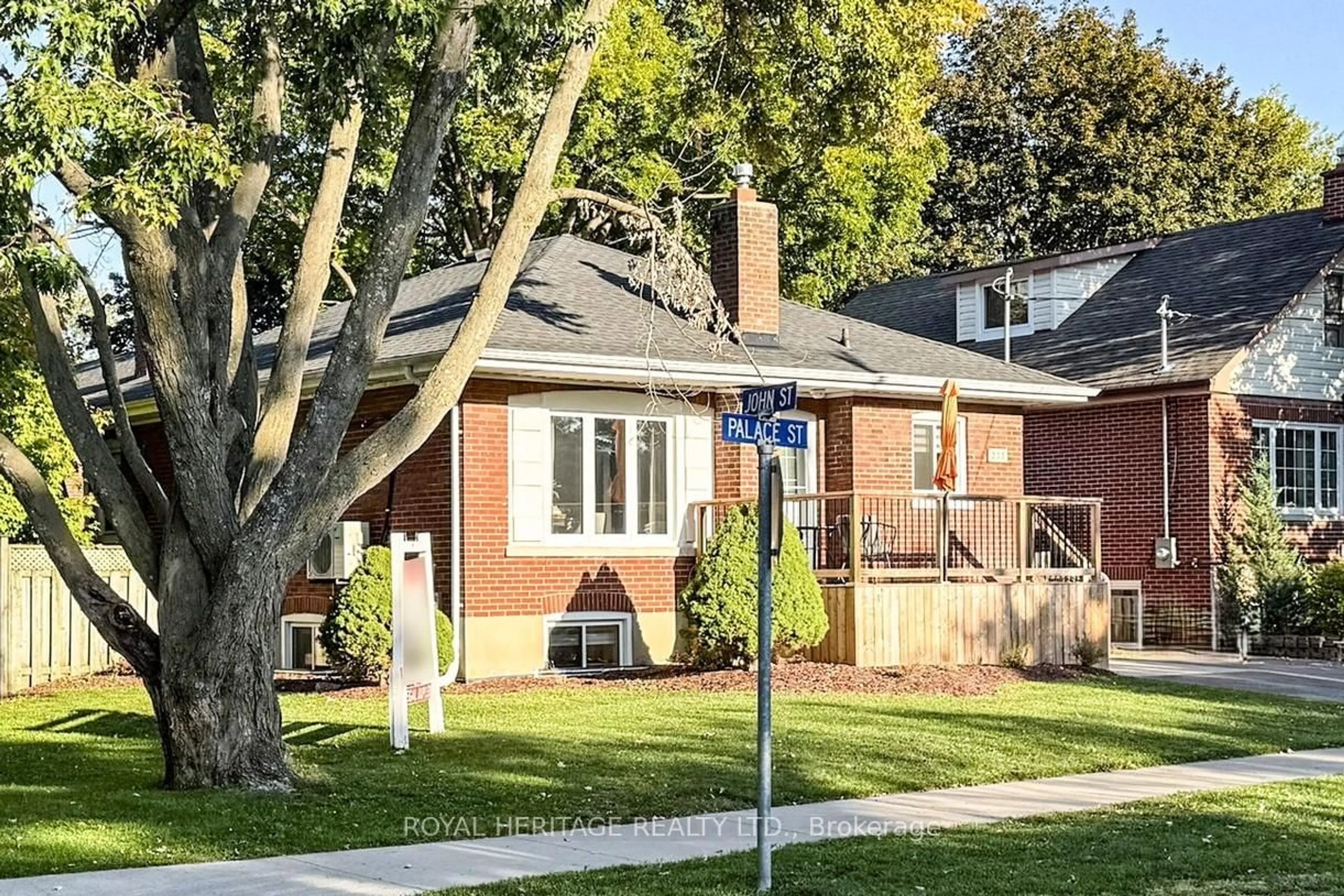 Home with brick exterior material, street for 233 Palace St, Whitby Ontario L1N 5G1