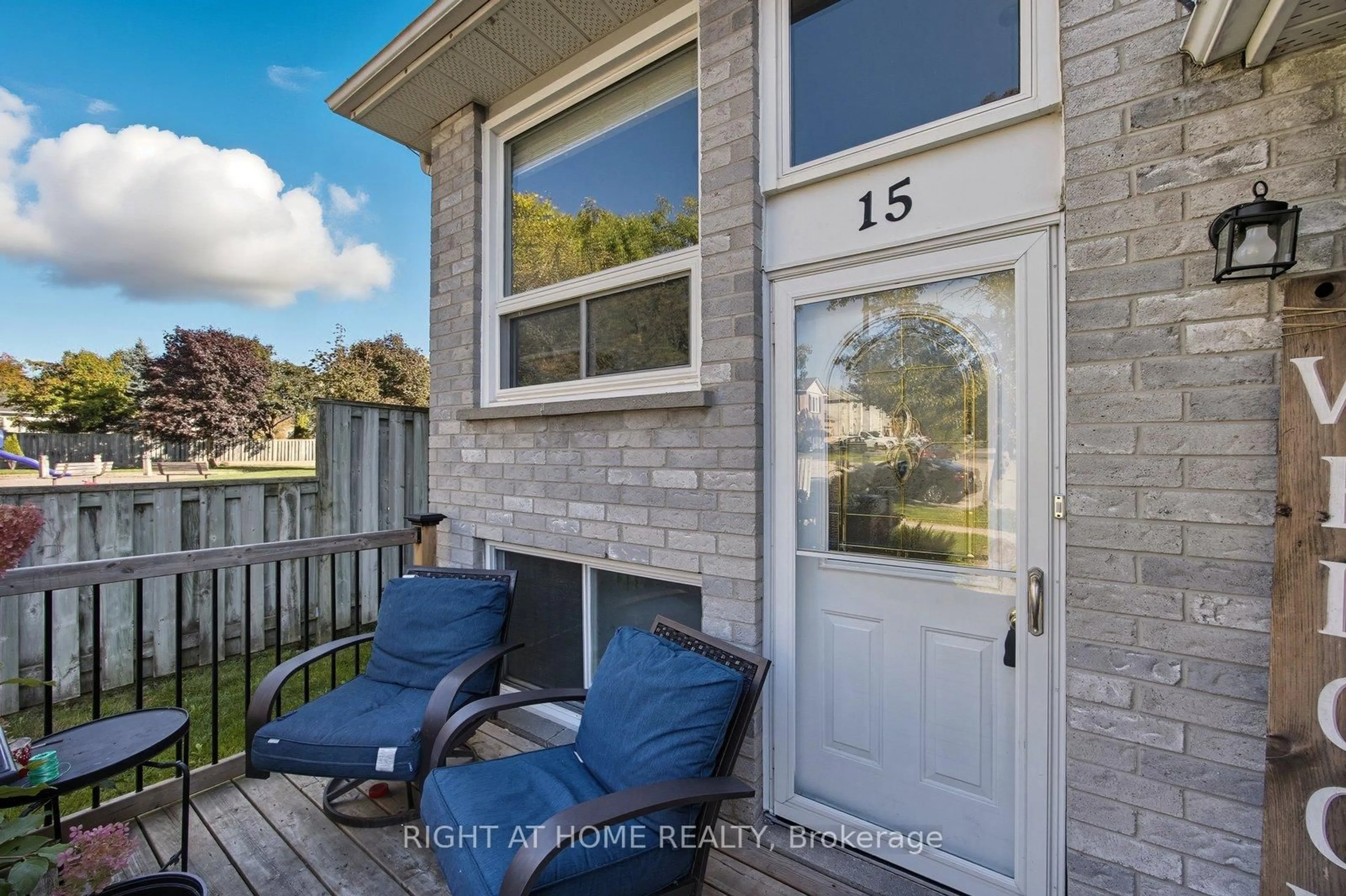 Unknown for 15 Glanville Cres, Clarington Ontario L1C 4L7