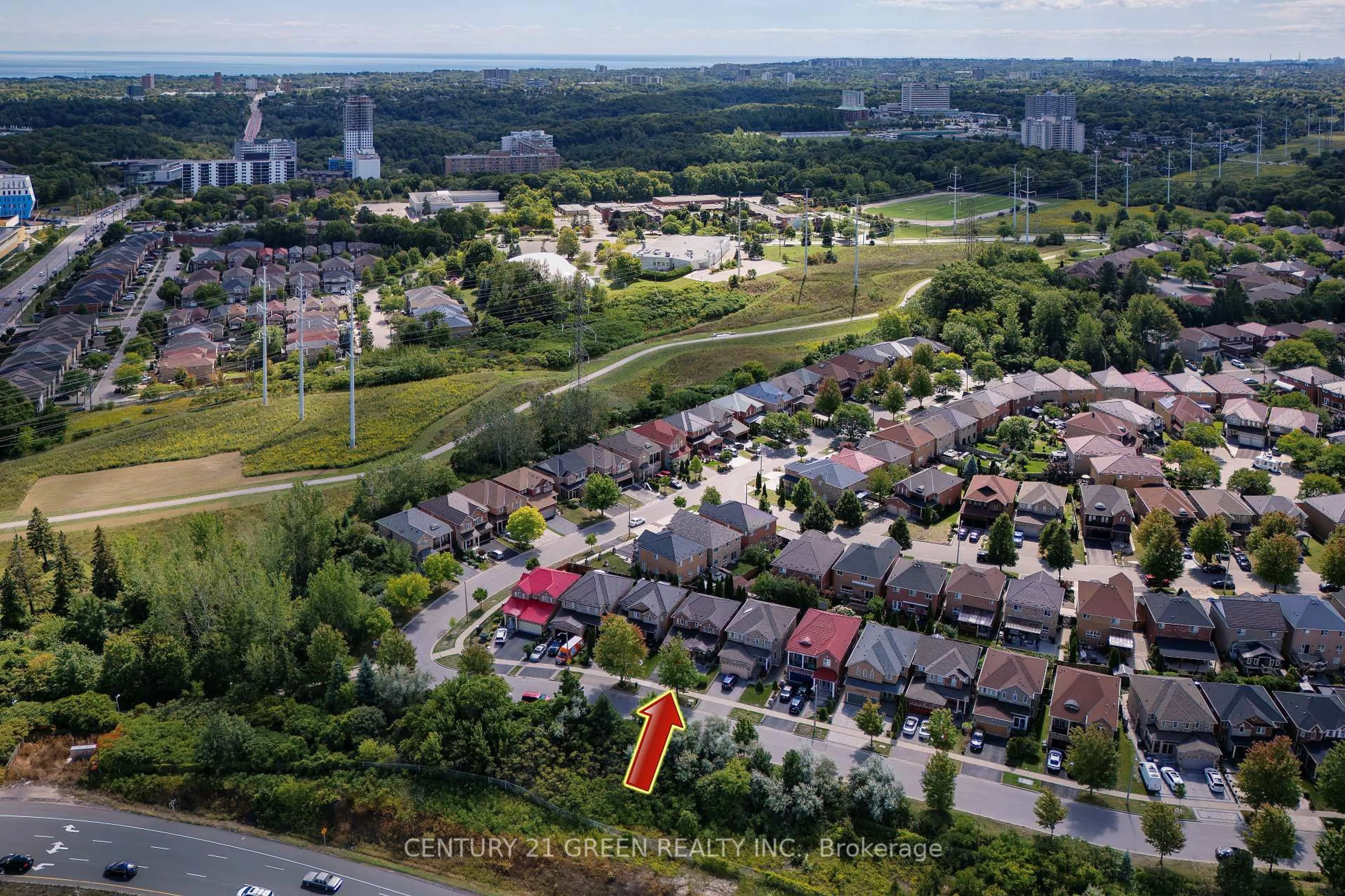 A pic from outside/outdoor area/front of a property/back of a property/a pic from drone, water/lake/river/ocean view for 8 Lampman Dr, Toronto Ontario M1E 5L1