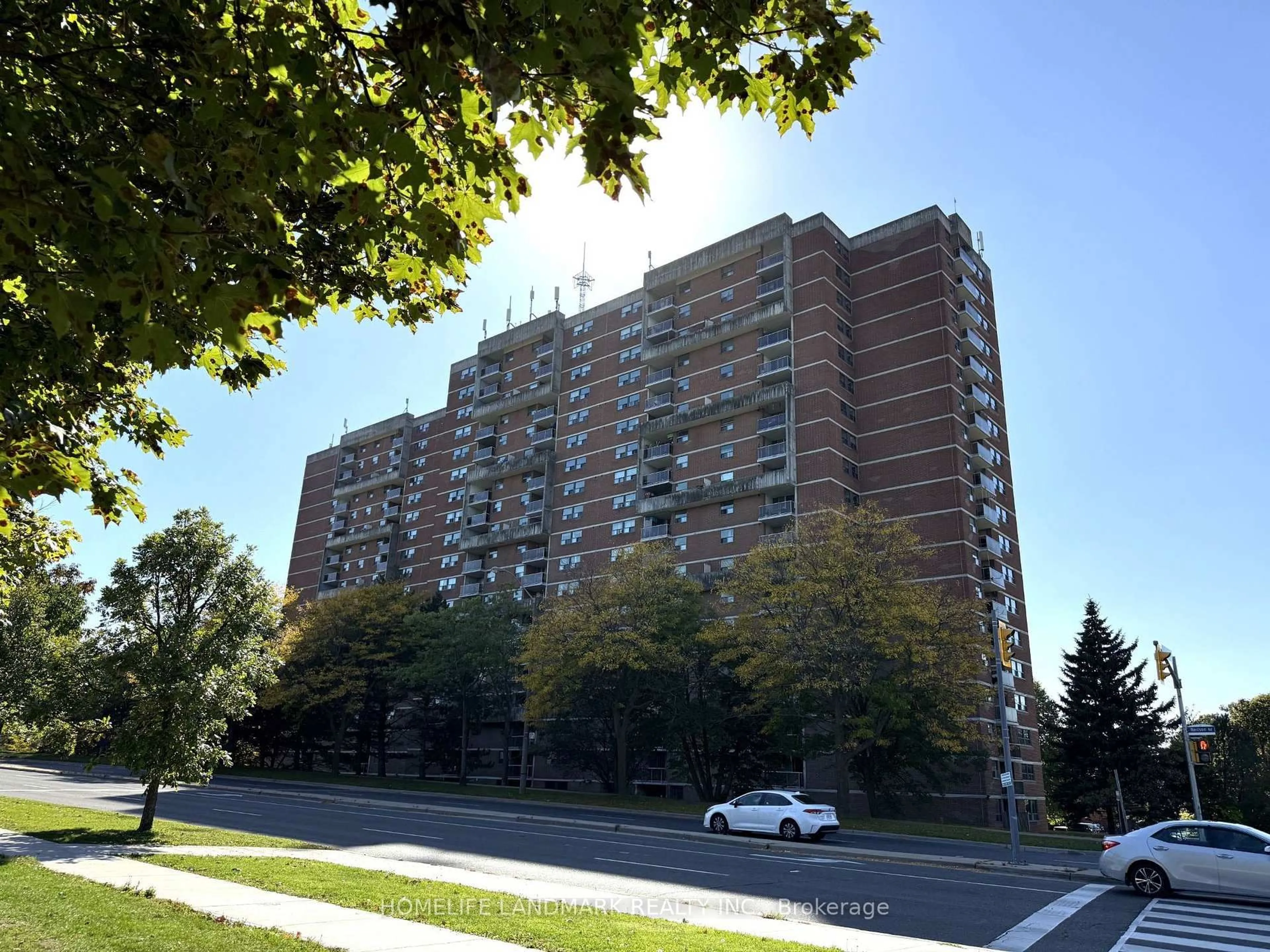 Unknown for 100 Wingarden Crt #1701, Toronto Ontario M1B 2P4