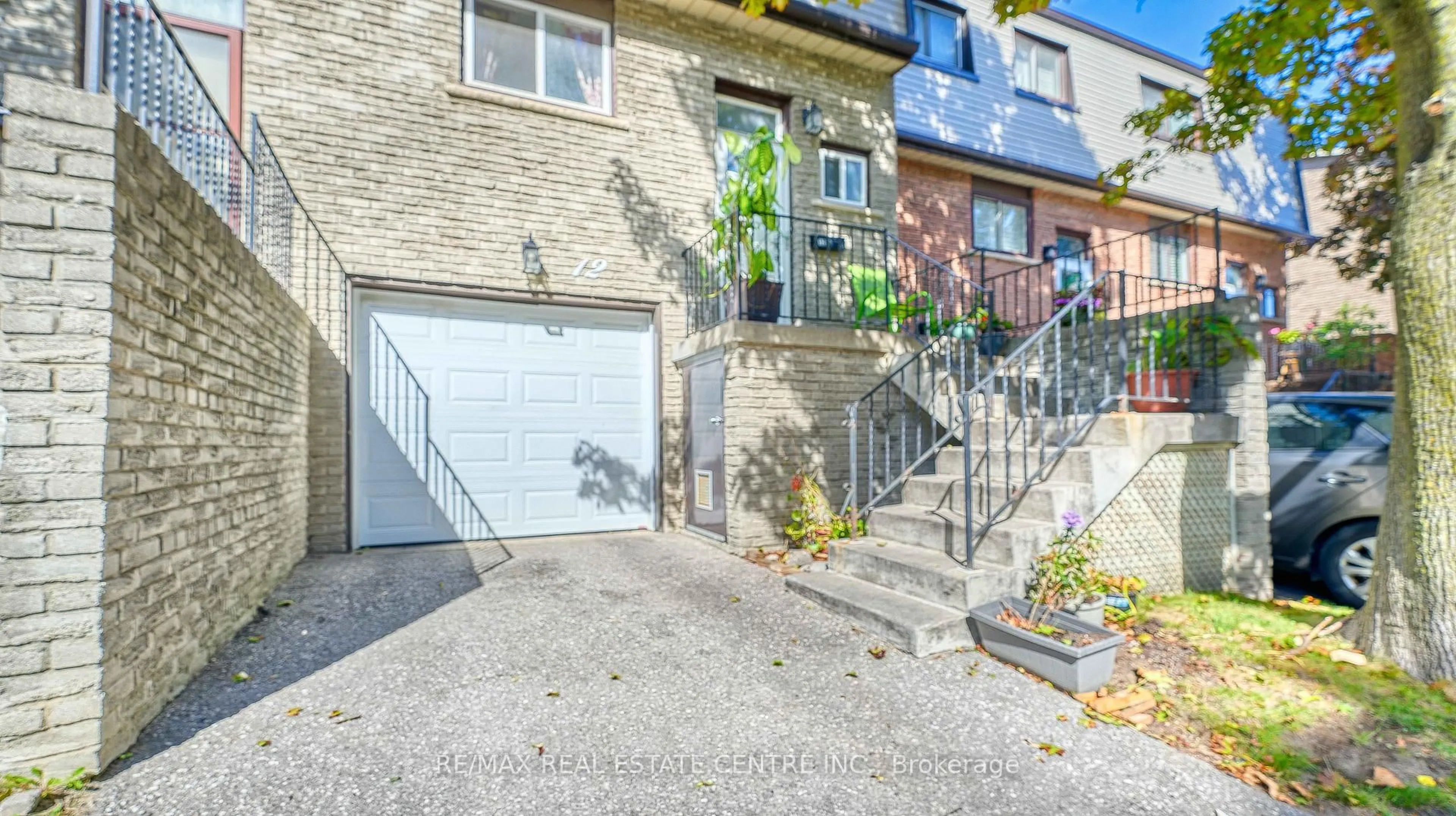 Patio, street for 1945 Denmar Rd #12, Pickering Ontario L1V 3E2