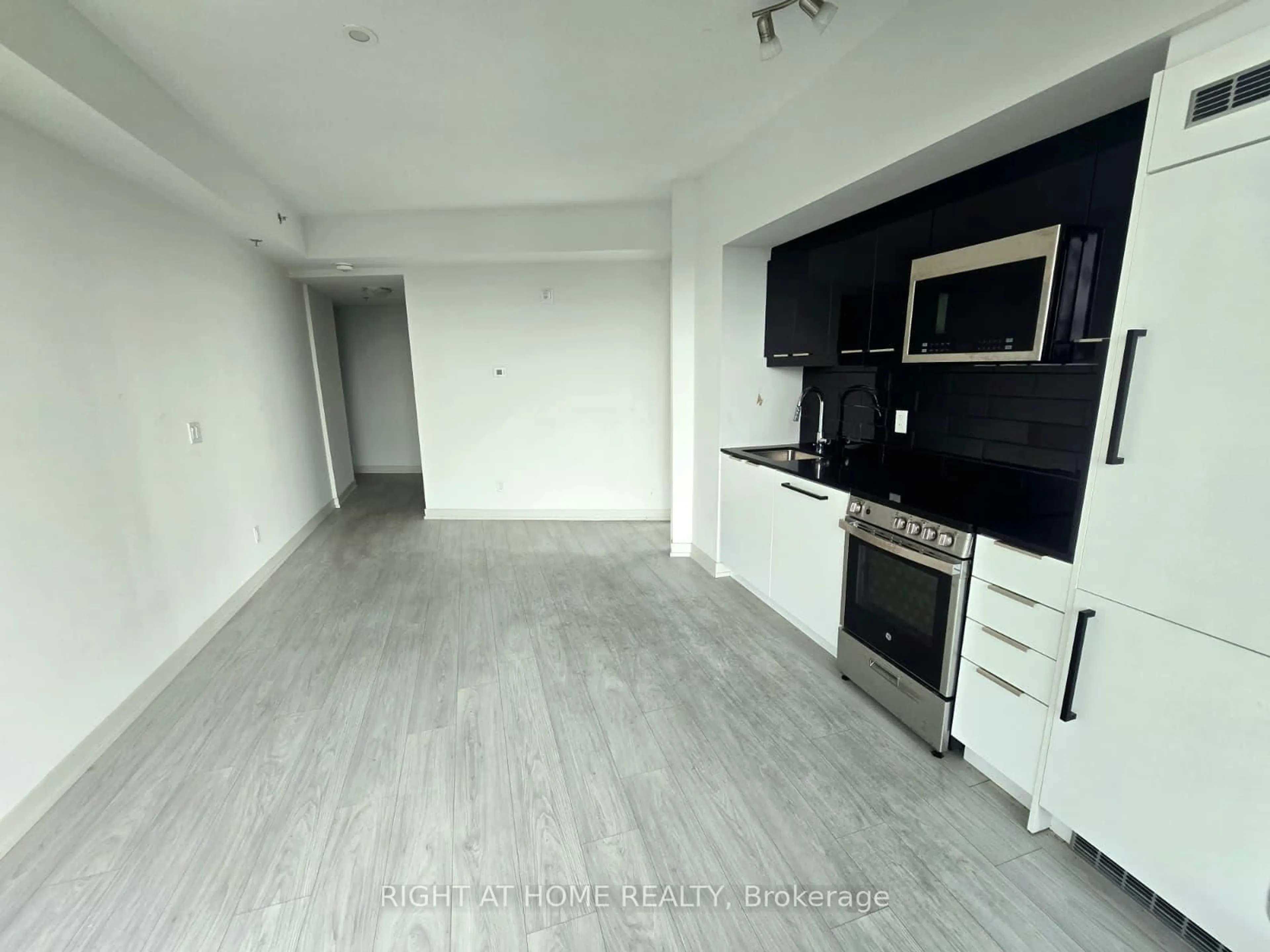 A pic of a room for 90 Glen Everest Rd #718, Toronto Ontario M1N 0C3
