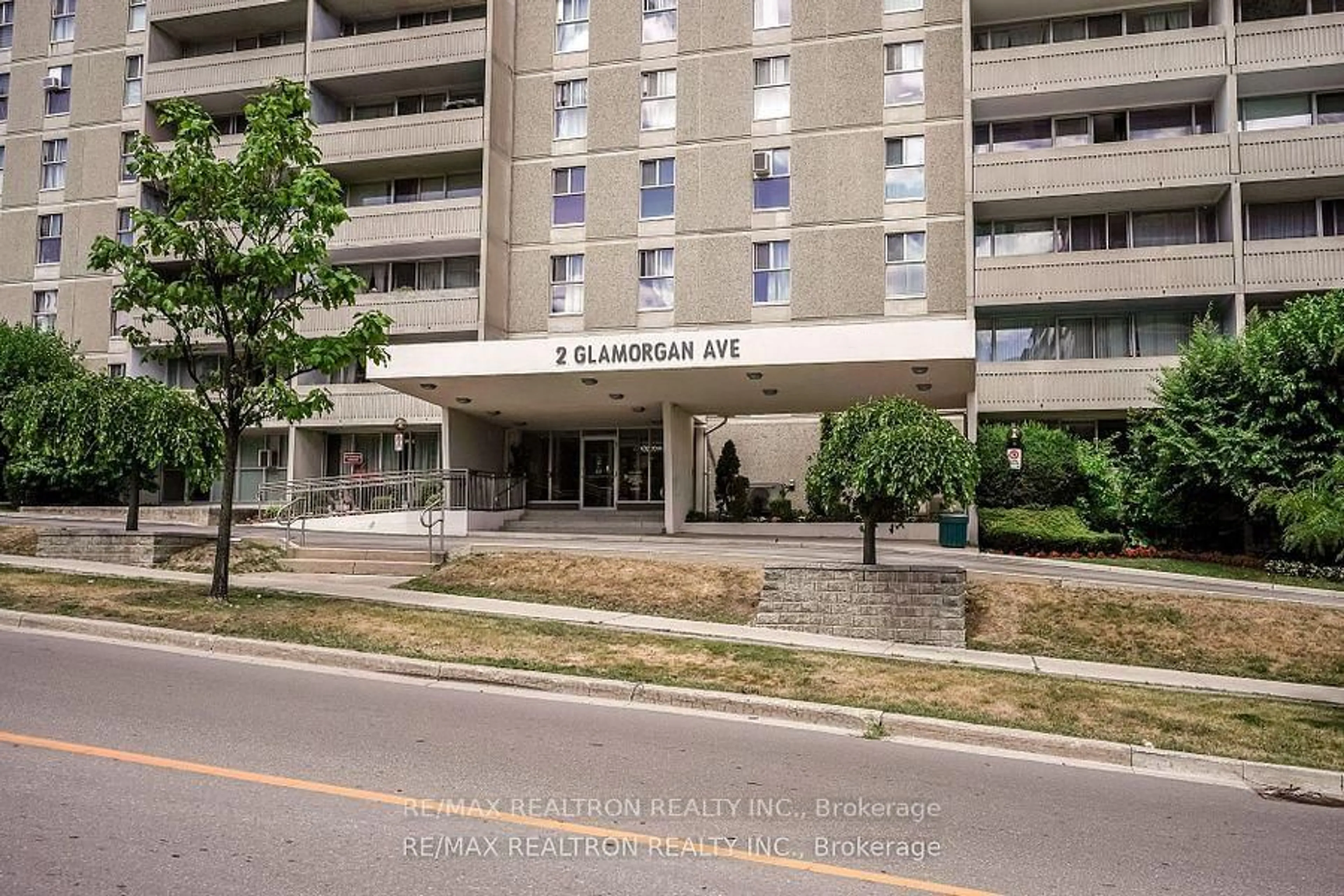 Unknown for 2 Glamorgan Ave #602, Toronto Ontario M1P 2M8