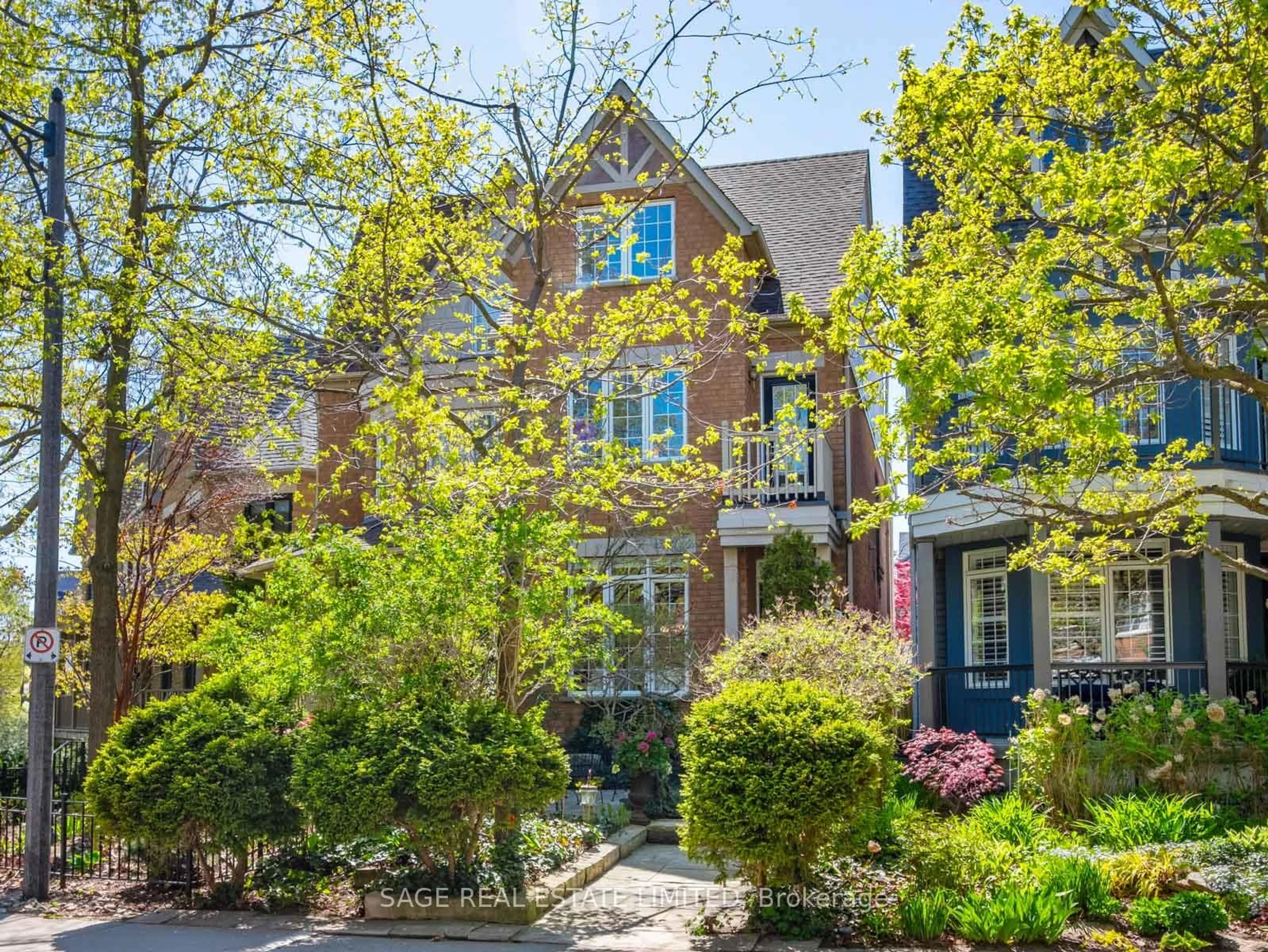 Home with brick exterior material, street for 116 Boardwalk Dr, Toronto Ontario M4L 3X4