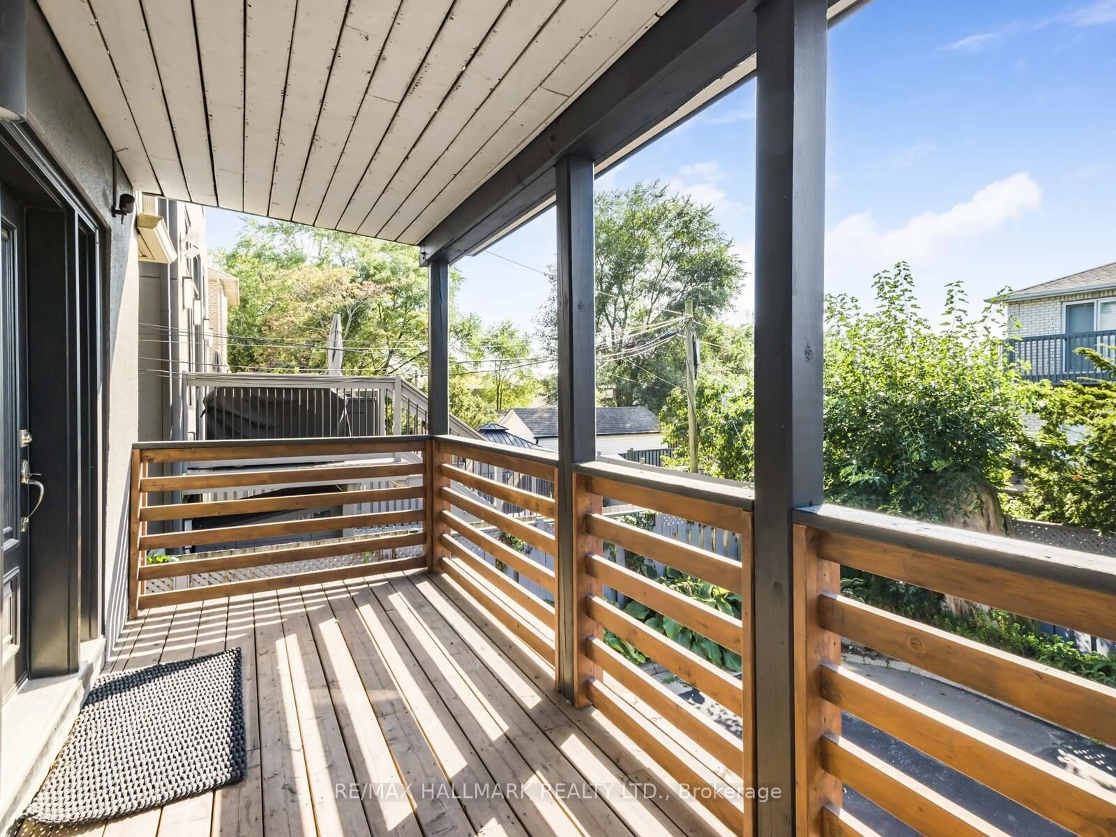 Patio, unknown for 90 Leroy Ave, Toronto Ontario M4J 4G8