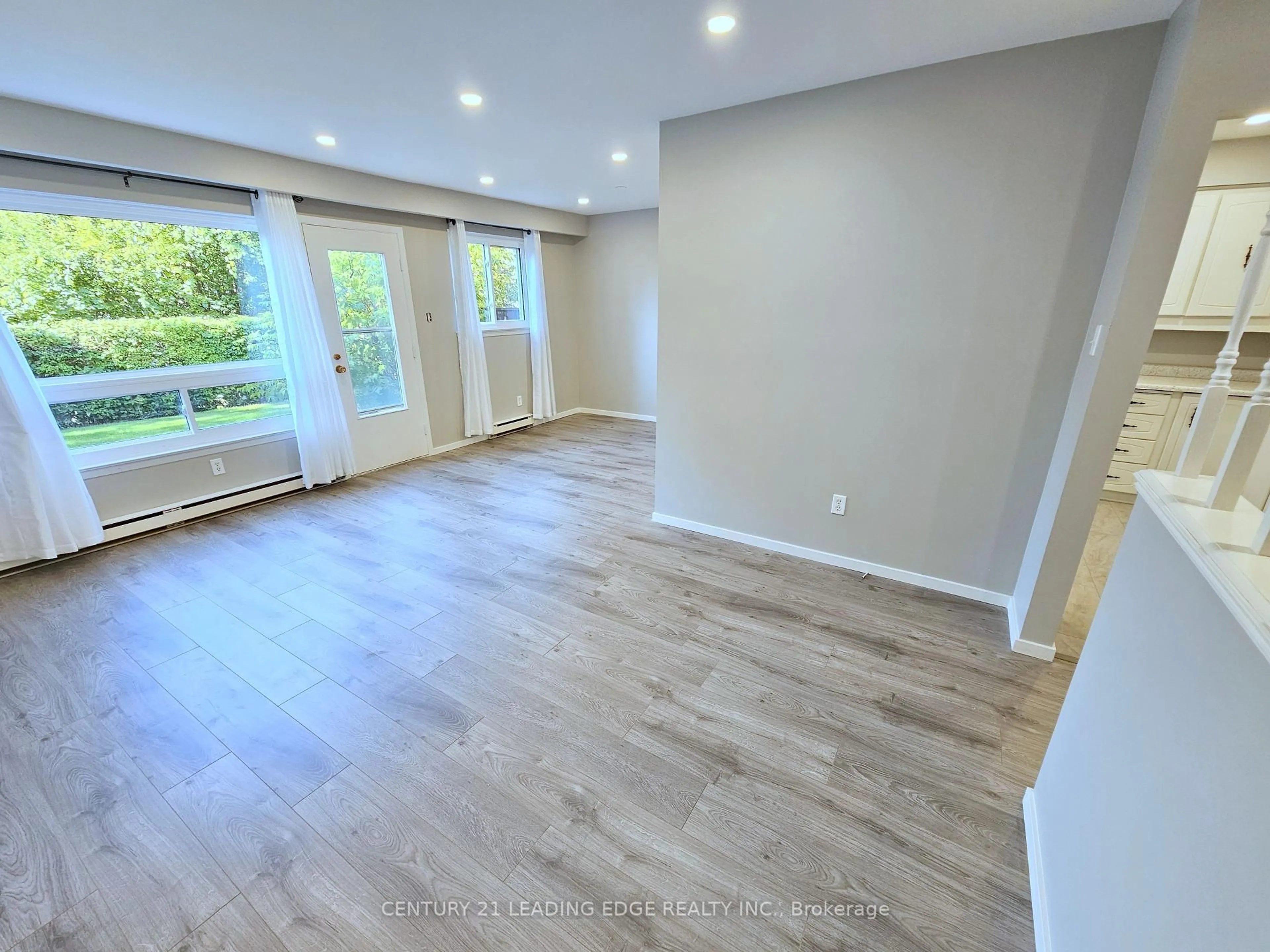A pic of a room for 341 Military Tr #22, Toronto Ontario M1E 4E4