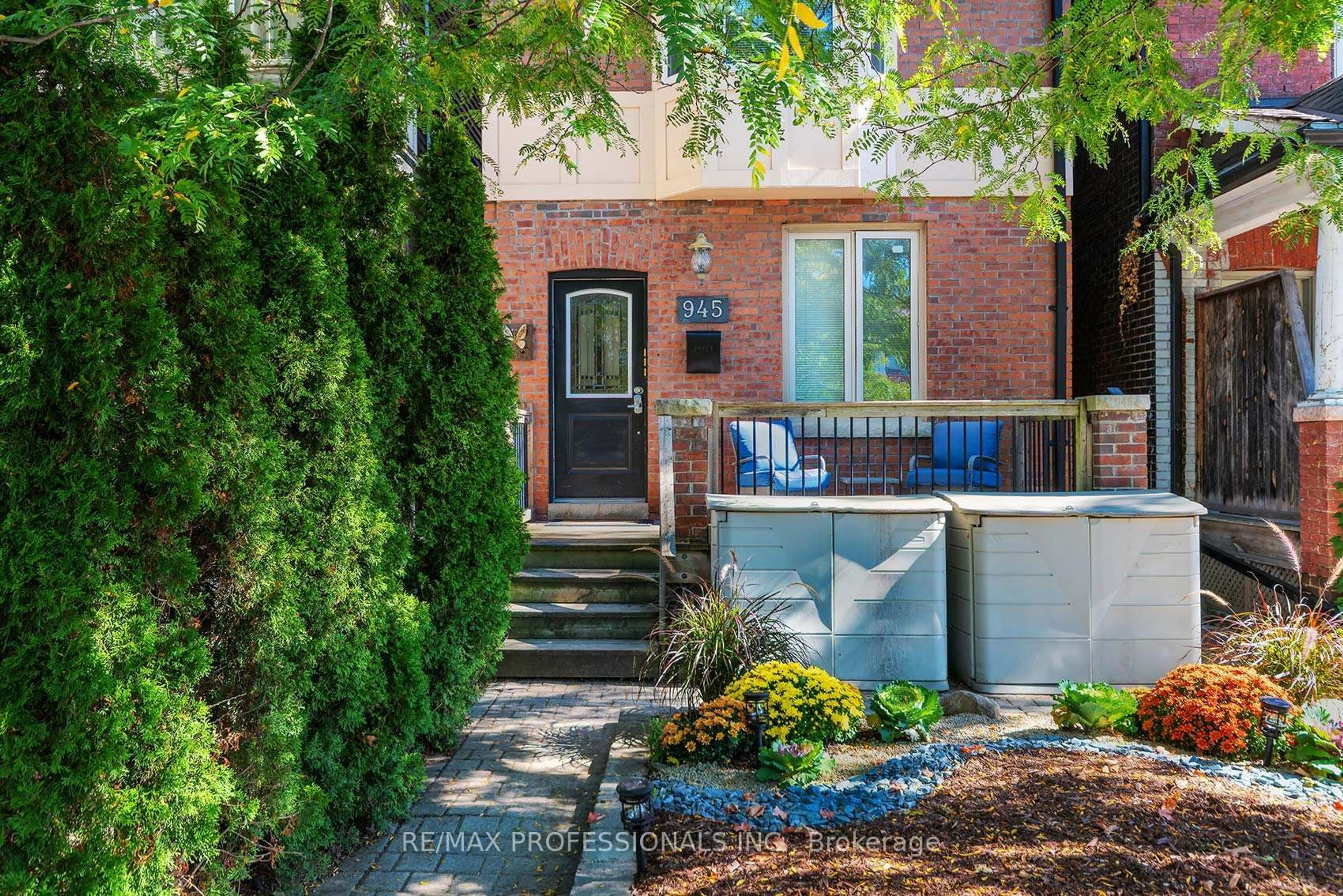 Home with brick exterior material, street for 945 Logan Ave, Toronto Ontario M4K 3E3