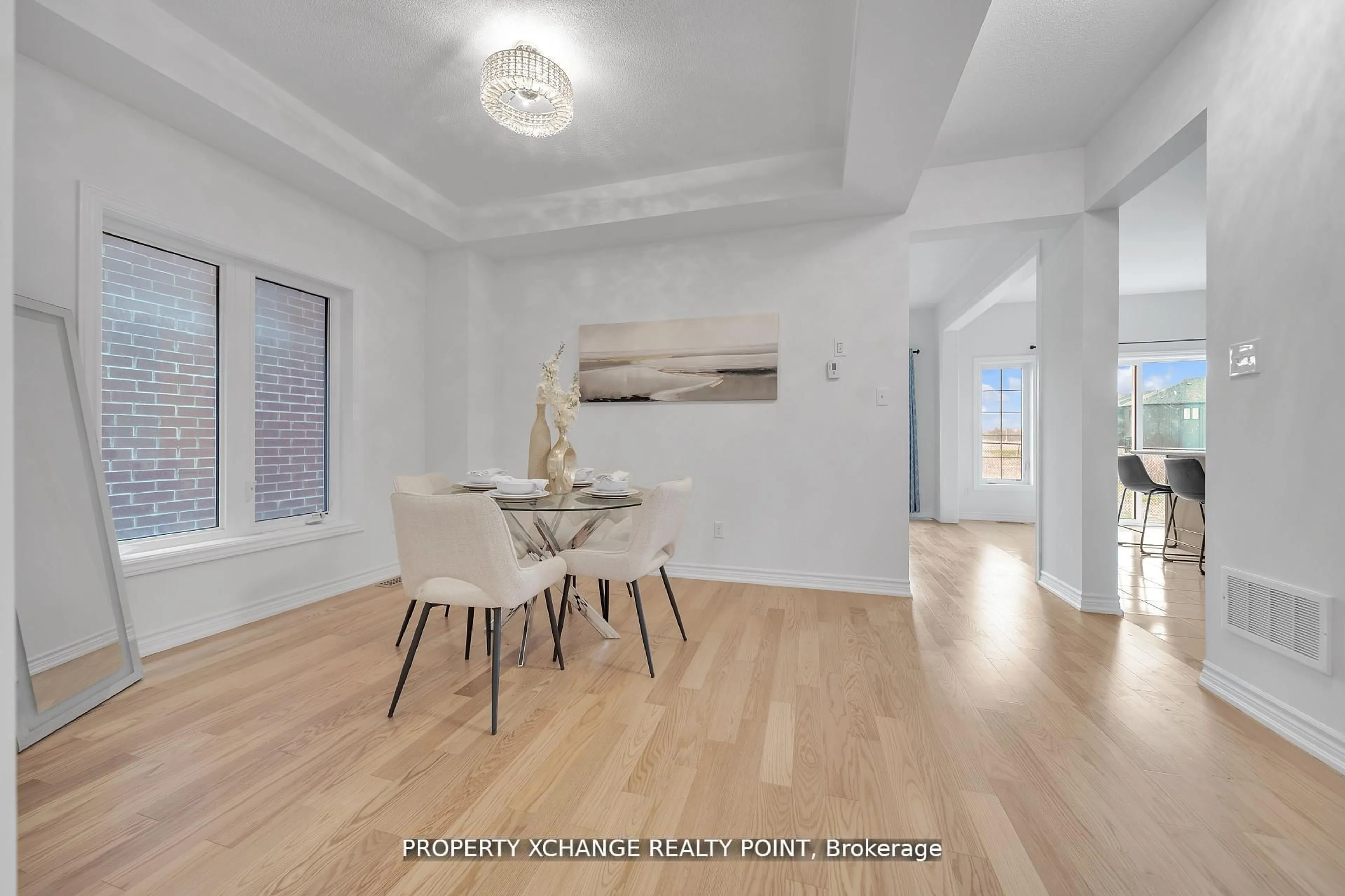 Dining room, wood/laminate floor for 1120 Skyridge Blvd, Pickering Ontario L1X 0M8