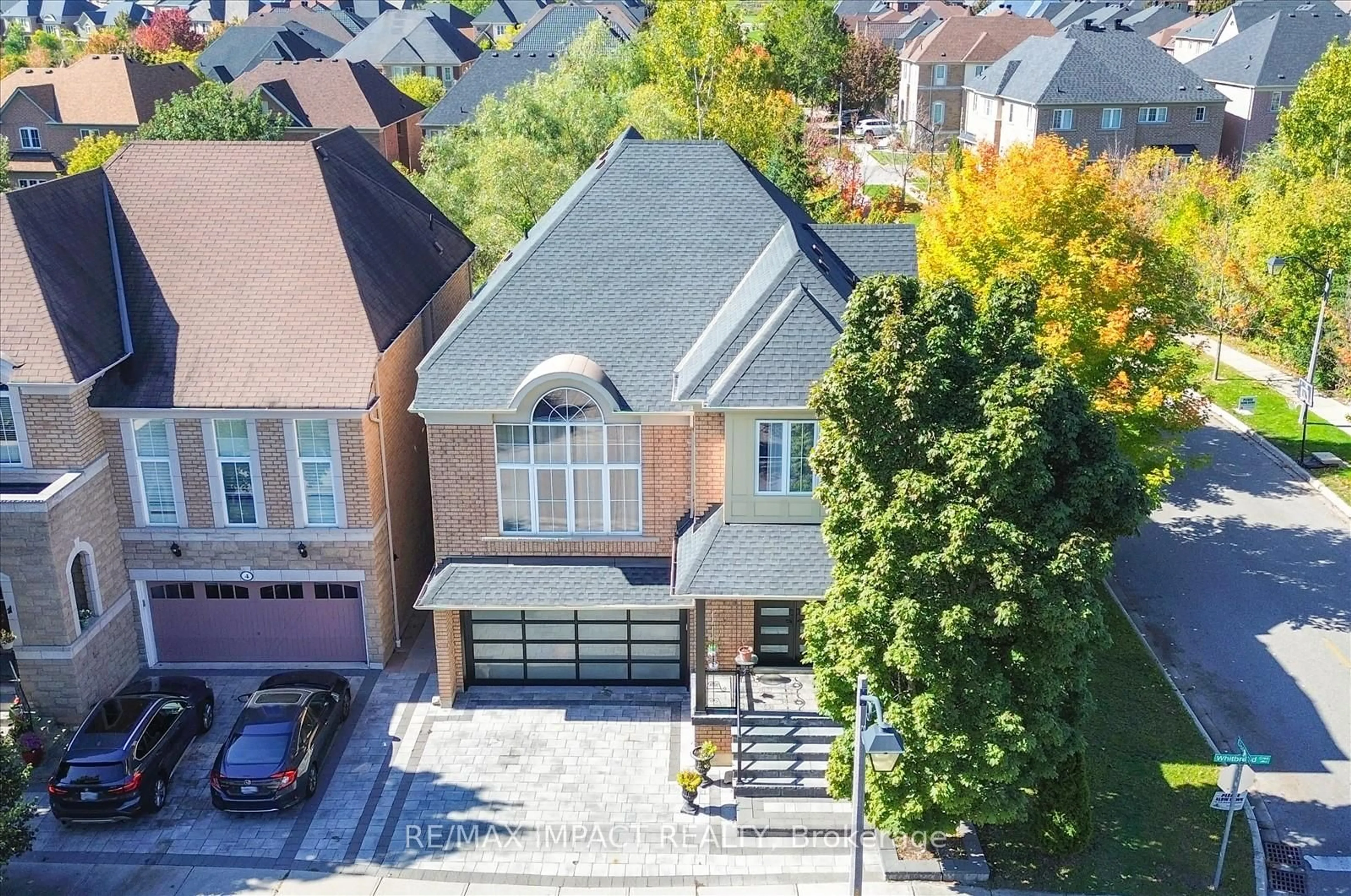 A pic from outside/outdoor area/front of a property/back of a property/a pic from drone, street for 2 Whitbread Cres, Ajax Ontario L1Z 0E3