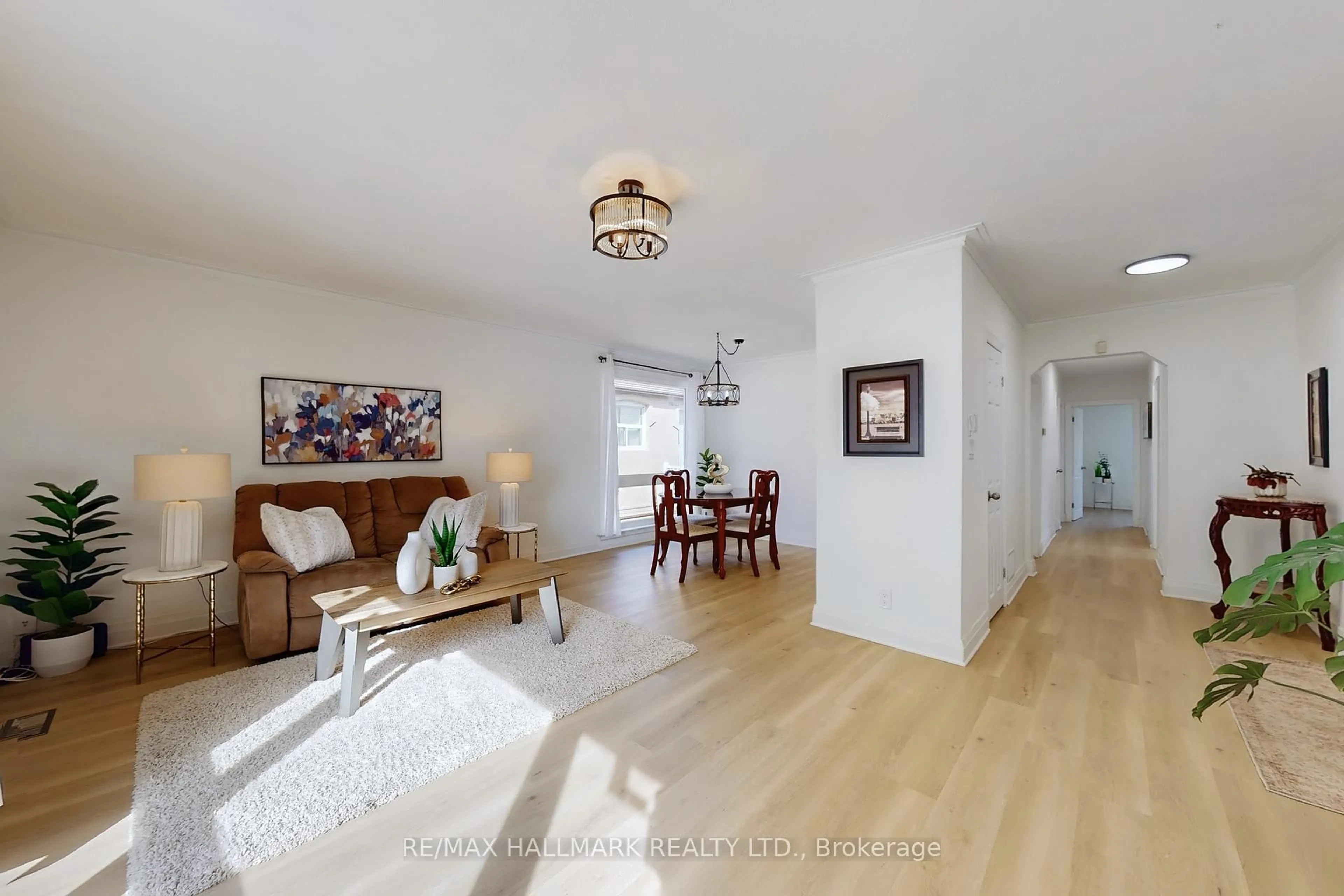 Unknown for 1393 Birchmount Rd, Toronto Ontario M1P 2E2