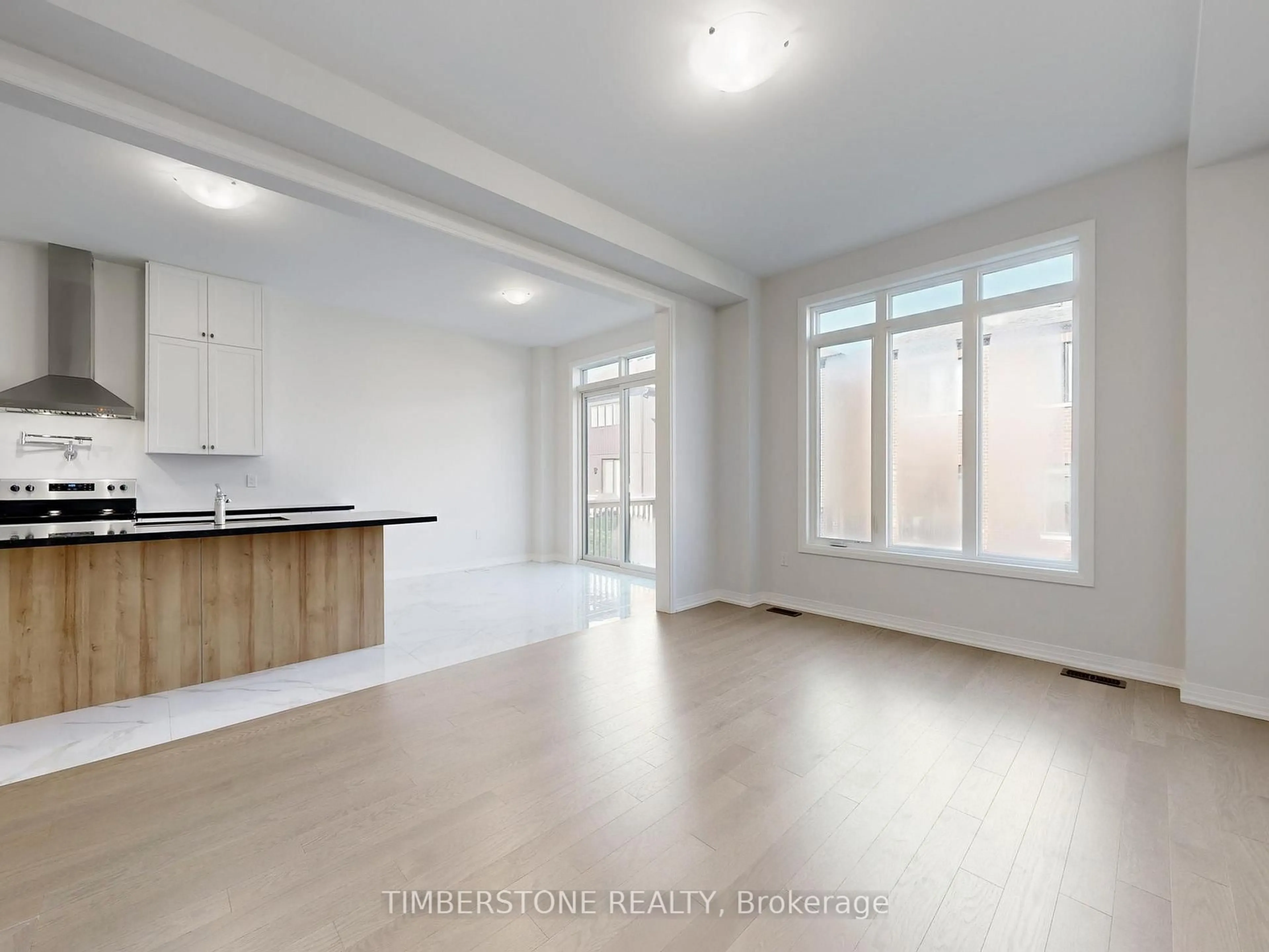 A pic of a room for 1860 Lotus Blossom Rd, Pickering Ontario L1Y 0B6