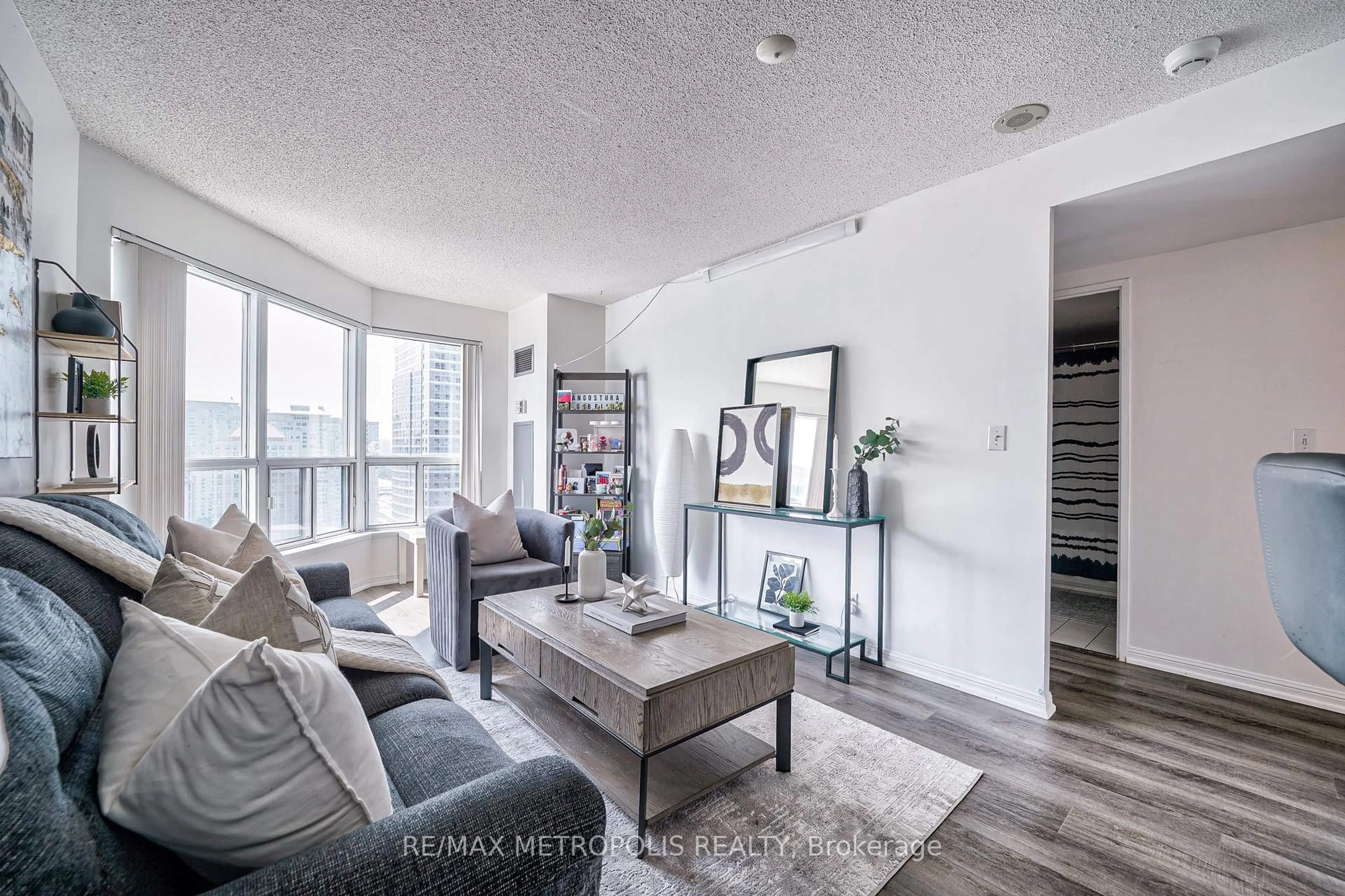 Living room with furniture, unknown for 11 Lee Centre Dr #PH109, Toronto Ontario M1H 3J5