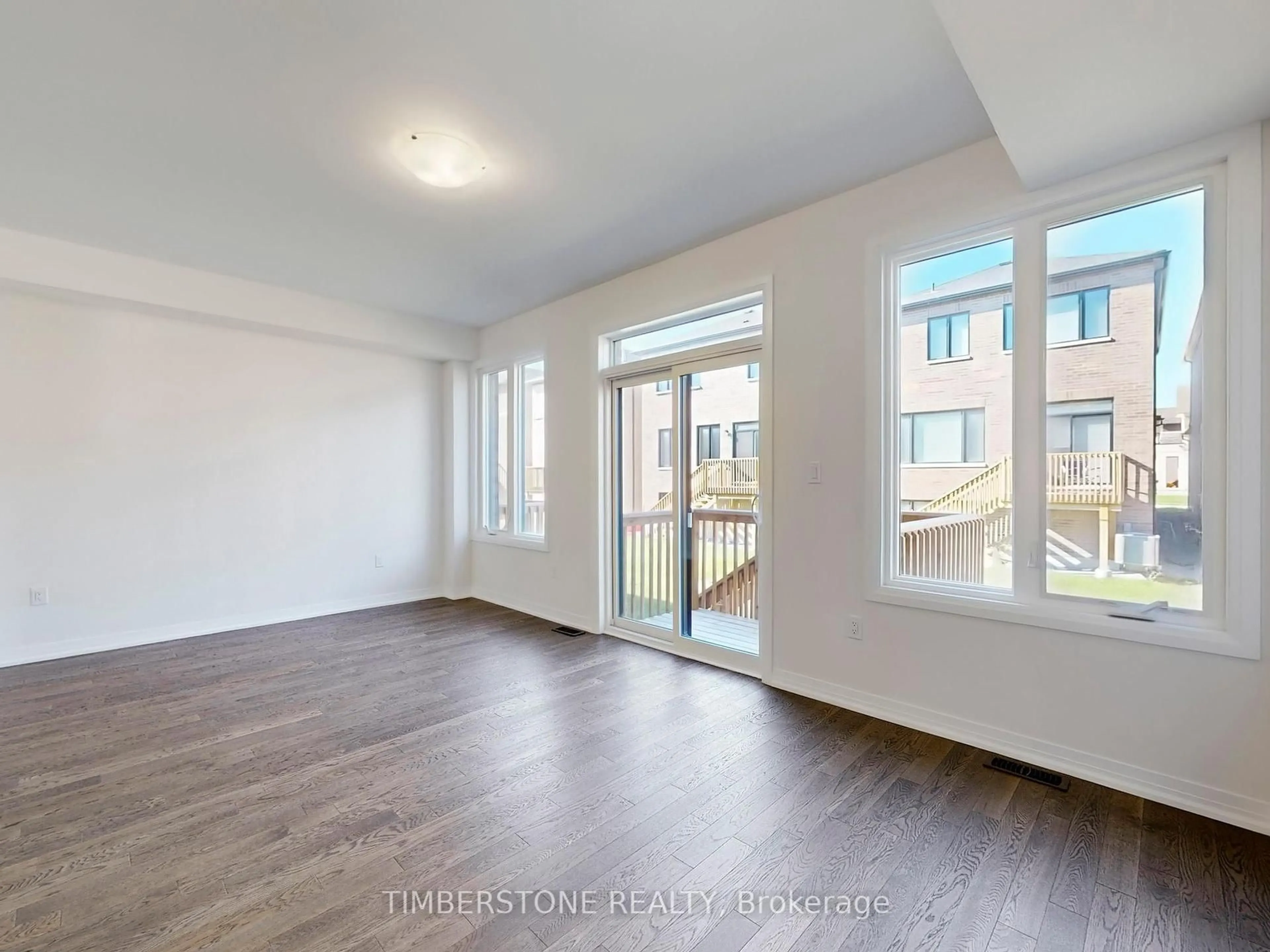 A pic of a room for 3008 Sideline 16, Pickering Ontario L1Y 0B6