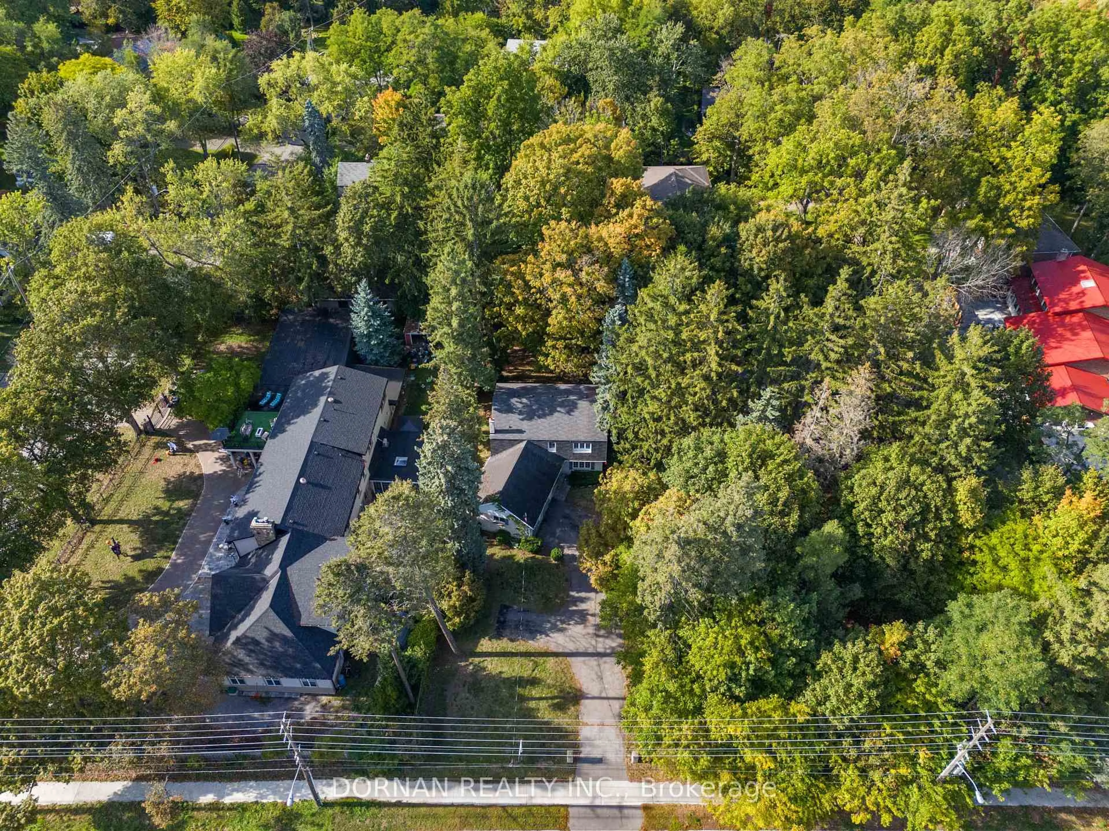 A pic from outside/outdoor area/front of a property/back of a property/a pic from drone, forest/trees view for 6158 Kingston Rd, Toronto Ontario M1C 1K8