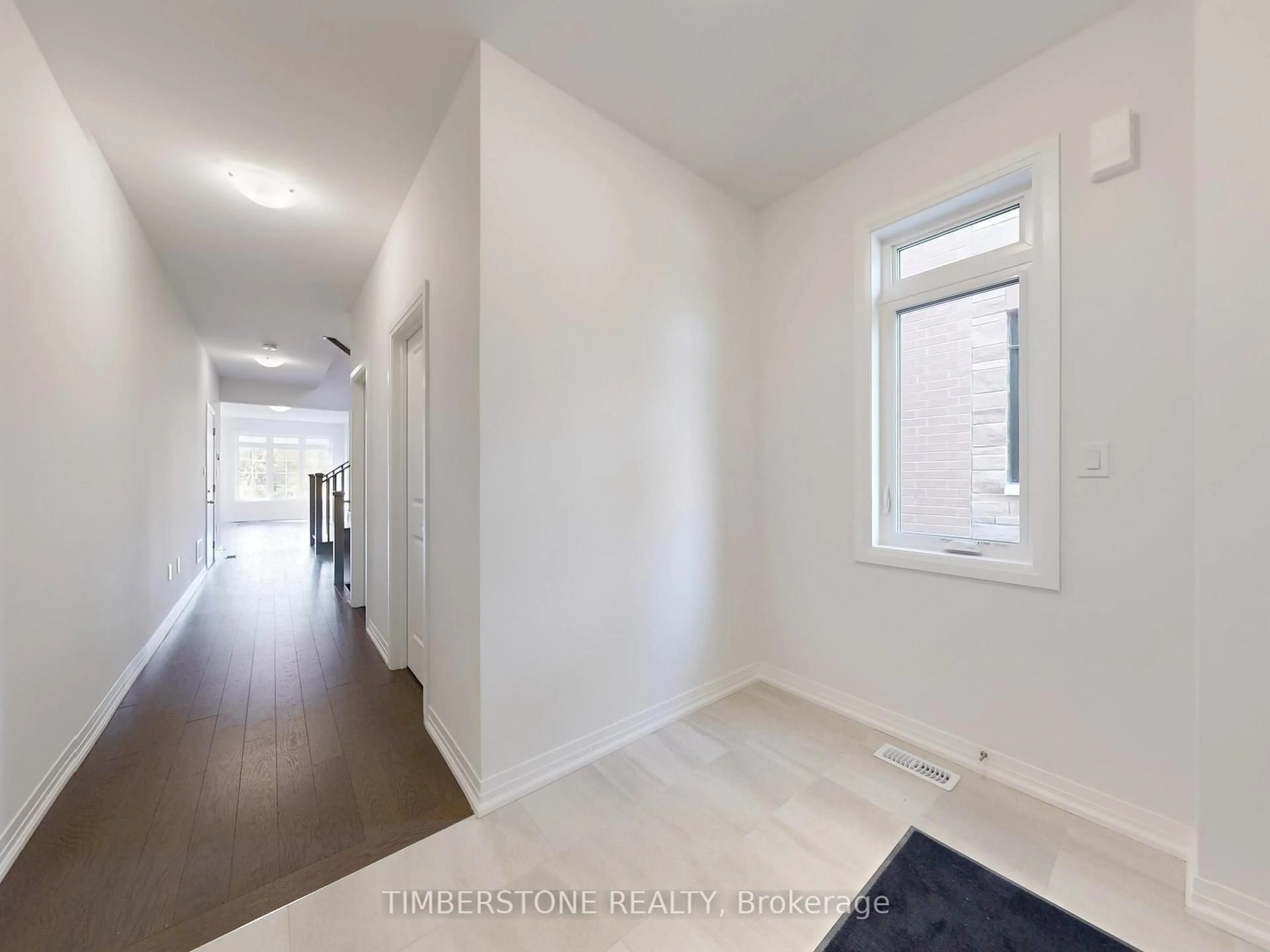 A pic of a room for 1030 Pisces Tr, Pickering Ontario L1X 0P7