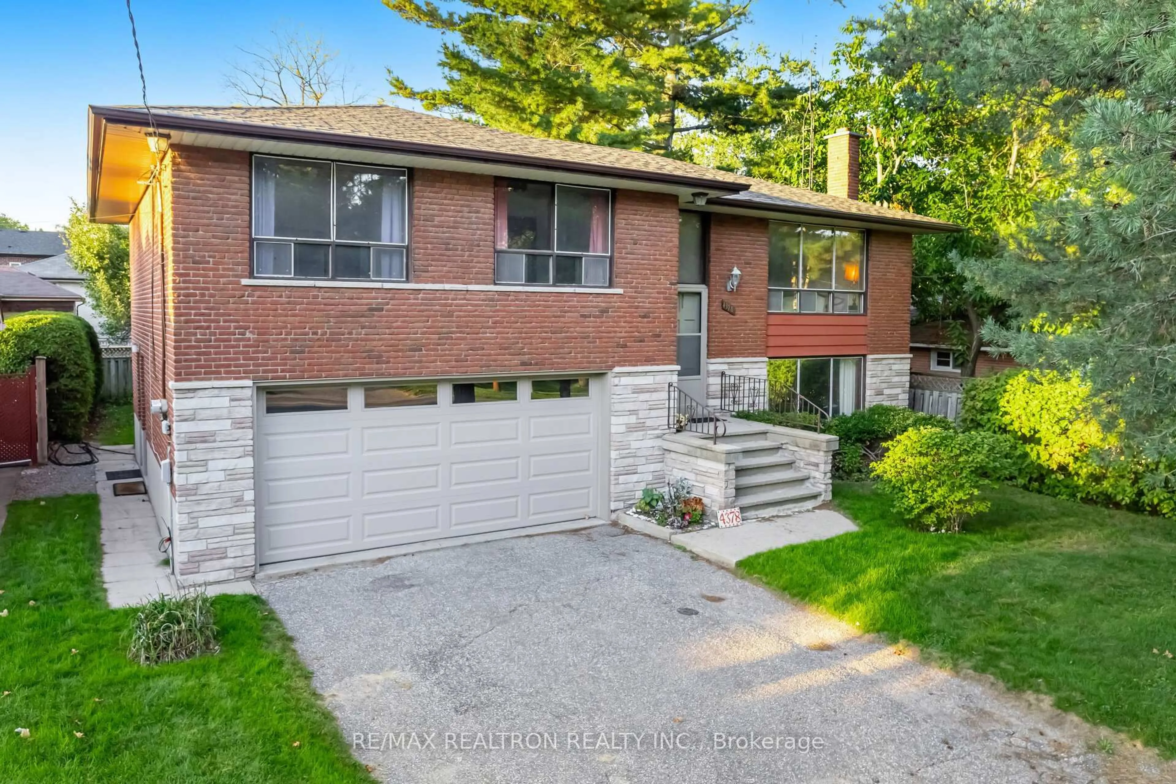 Home with brick exterior material, street for 4378 Lawrence Ave, Toronto Ontario M1E 2T3