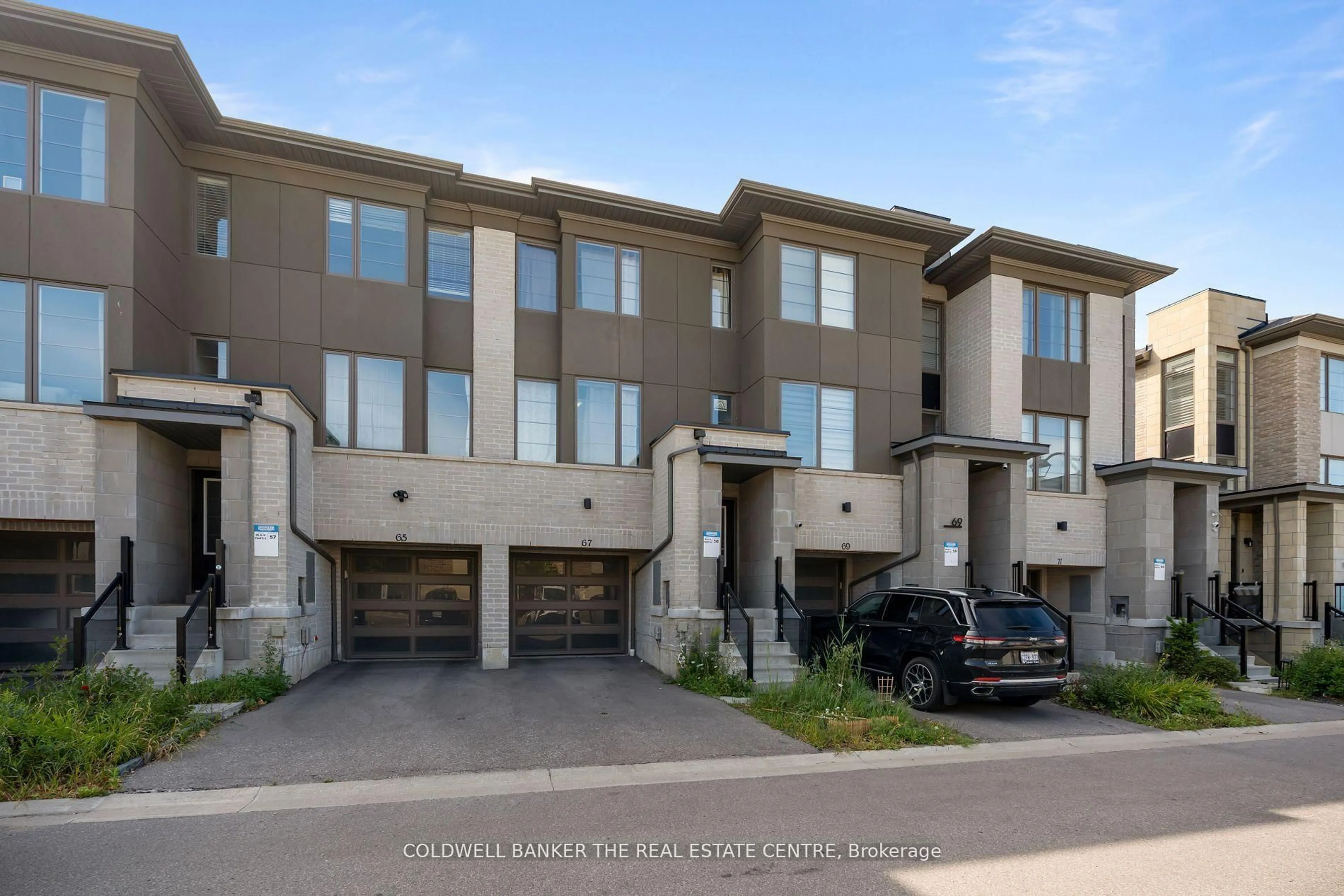 Unknown for 67 Donald Fleming Way #106, Whitby Ontario L1R 0N8