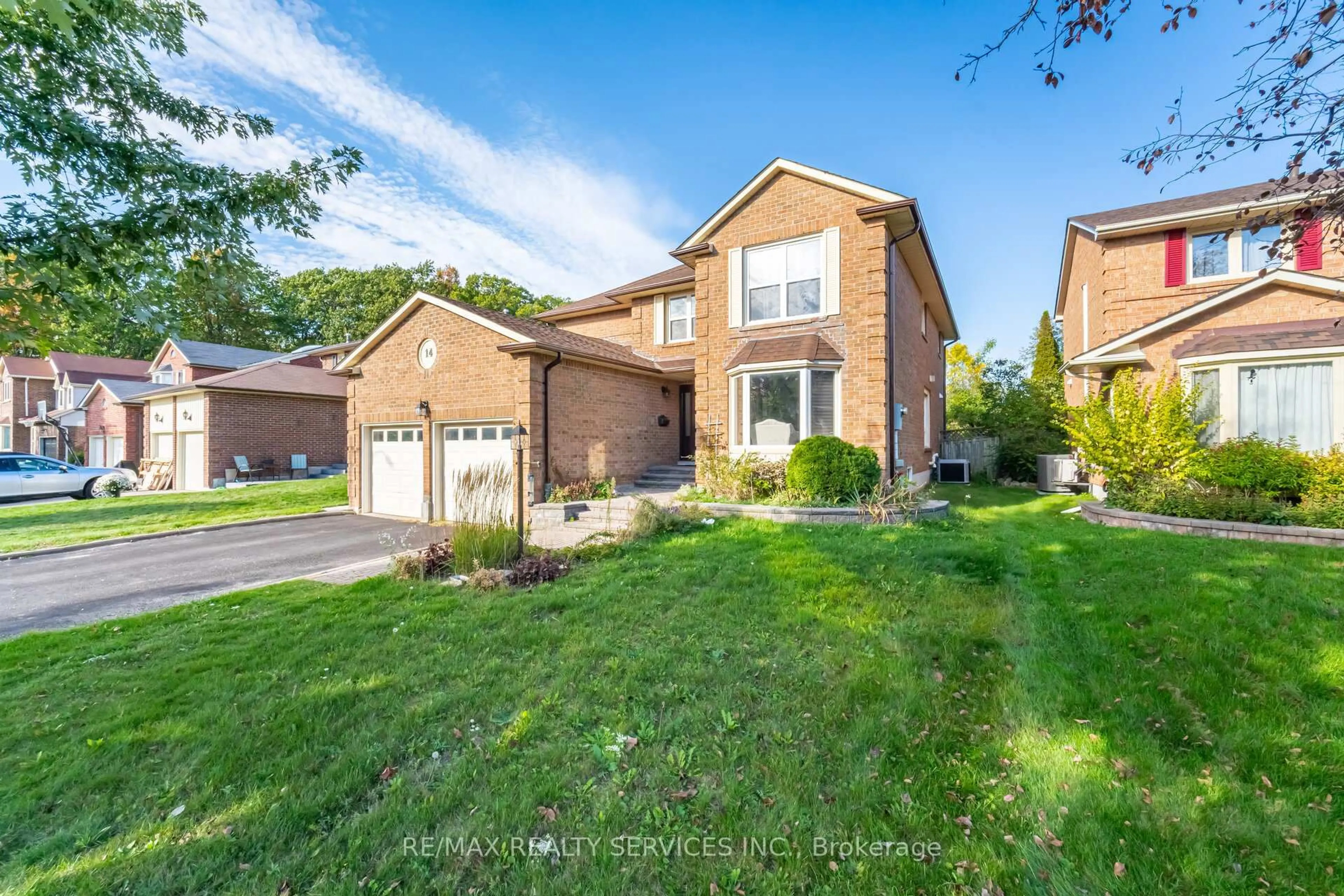 Home with brick exterior material, street for 14 Milner Cres, Ajax Ontario L1S 4W3
