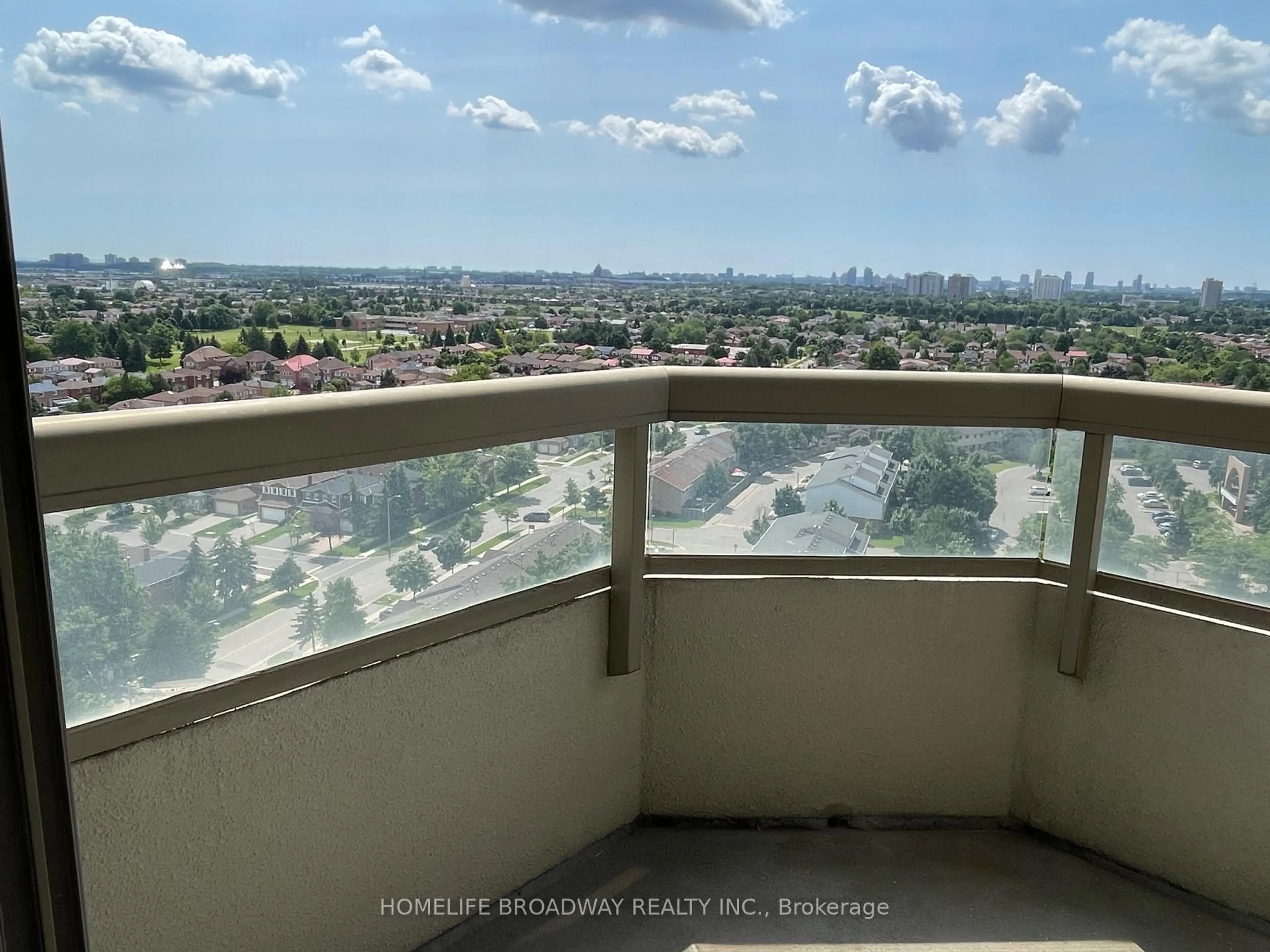 Balcony in the apartment, water/lake/river/ocean view for 150 Alton Towers Circ #1714, Toronto Ontario M1V 4X7
