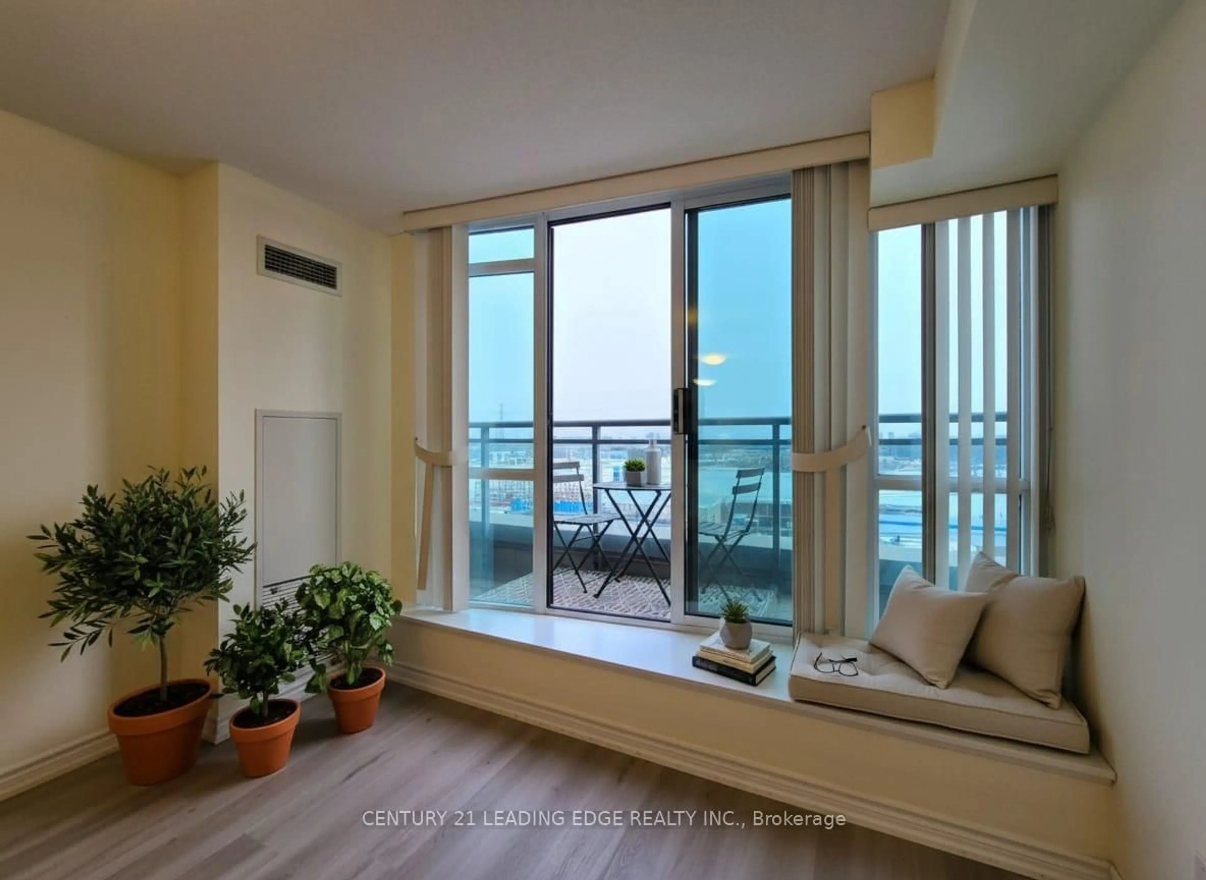 Balcony in the apartment, water/lake/river/ocean view for 2020 Mcnicoll Ave #712, Toronto Ontario M1V 0B5