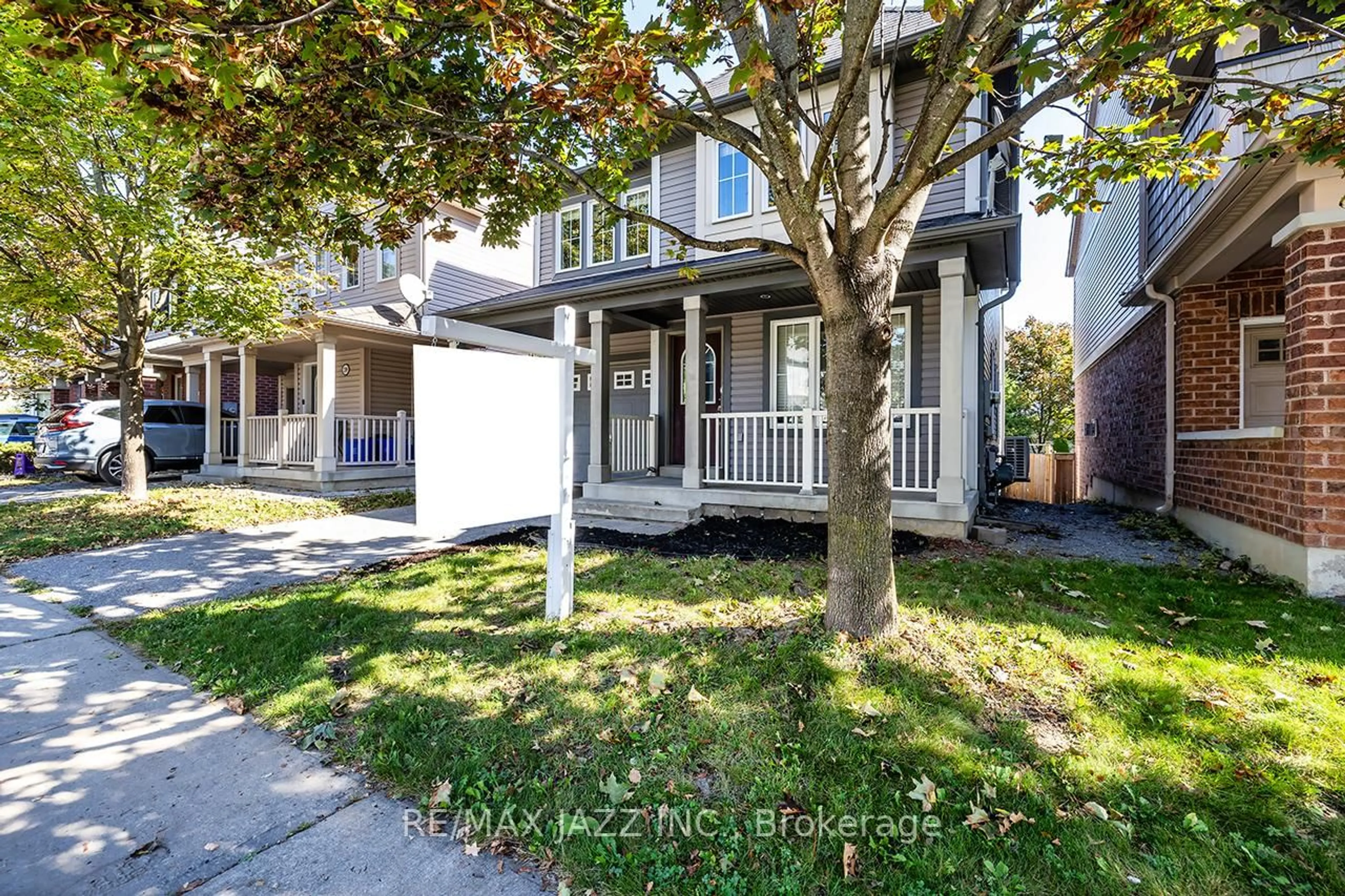 Home with brick exterior material, street for 2305 Winlord Pl, Oshawa Ontario L1L 0B8