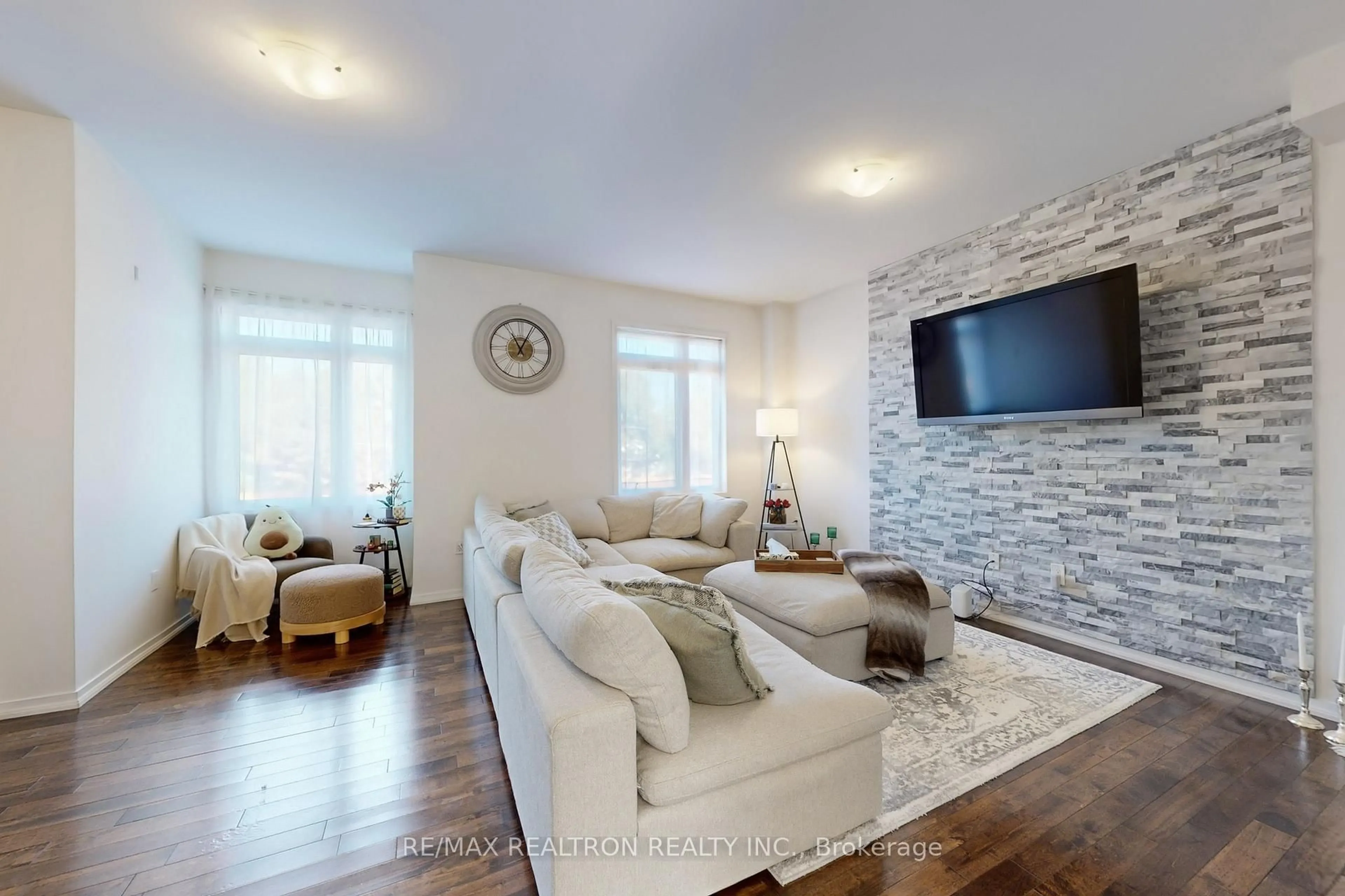 Living room with furniture, unknown for 1002 Kicking Horse Path, Oshawa Ontario L1J 0B4
