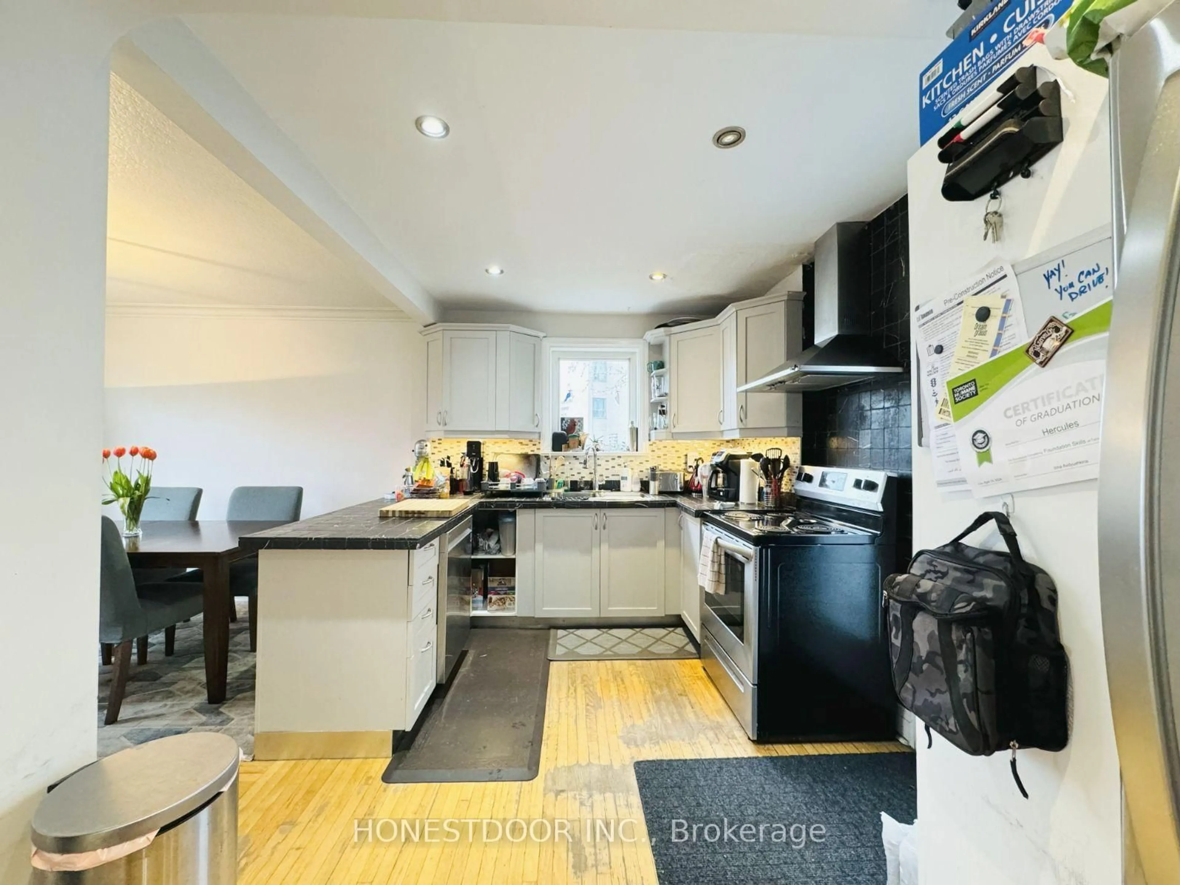 Standard kitchen, wood/laminate floor for 1173 Broadview Ave, Toronto Ontario M4K 2S8
