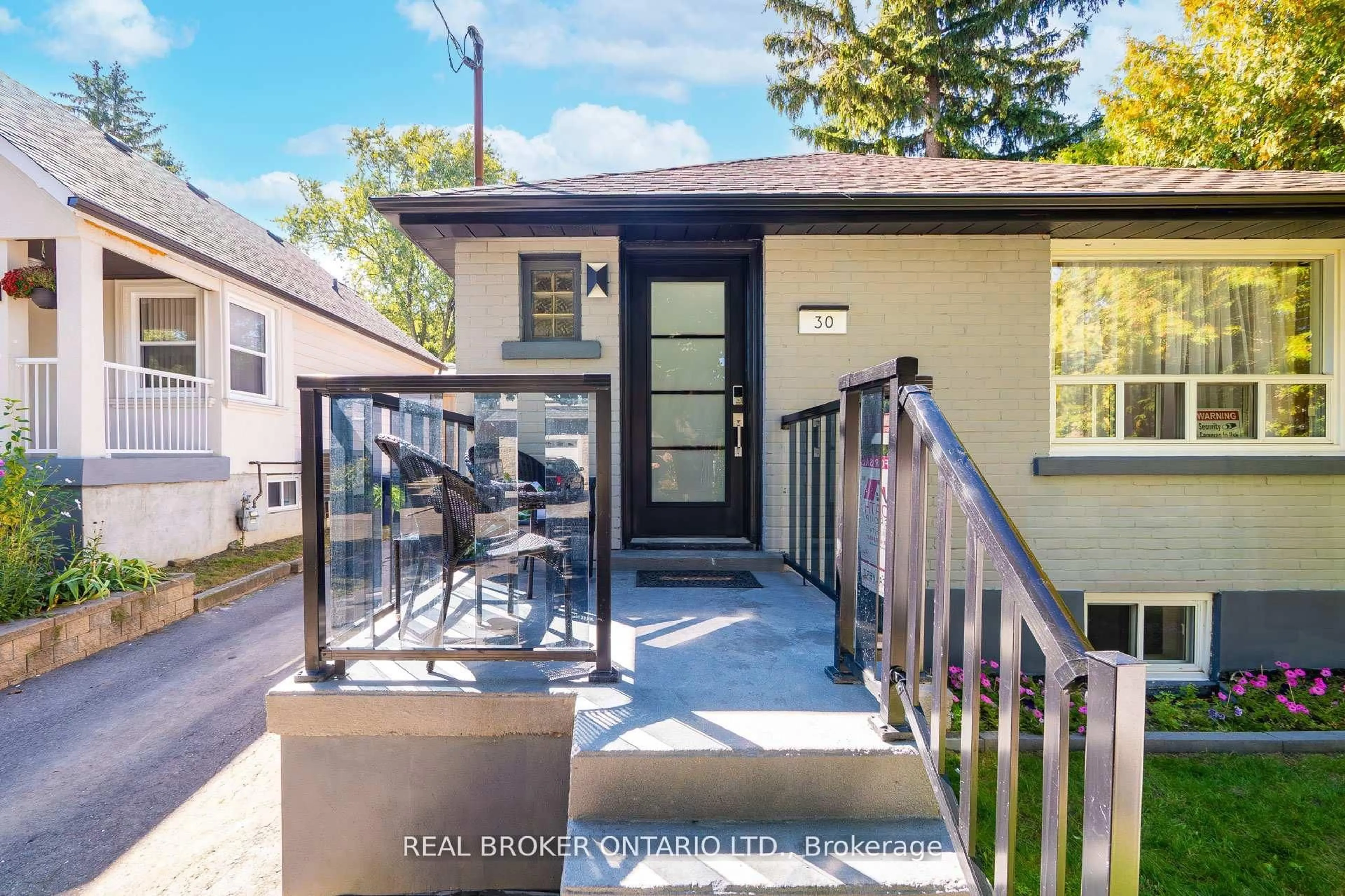 Unknown for 30 Presley Ave, Toronto Ontario M1L 3P5