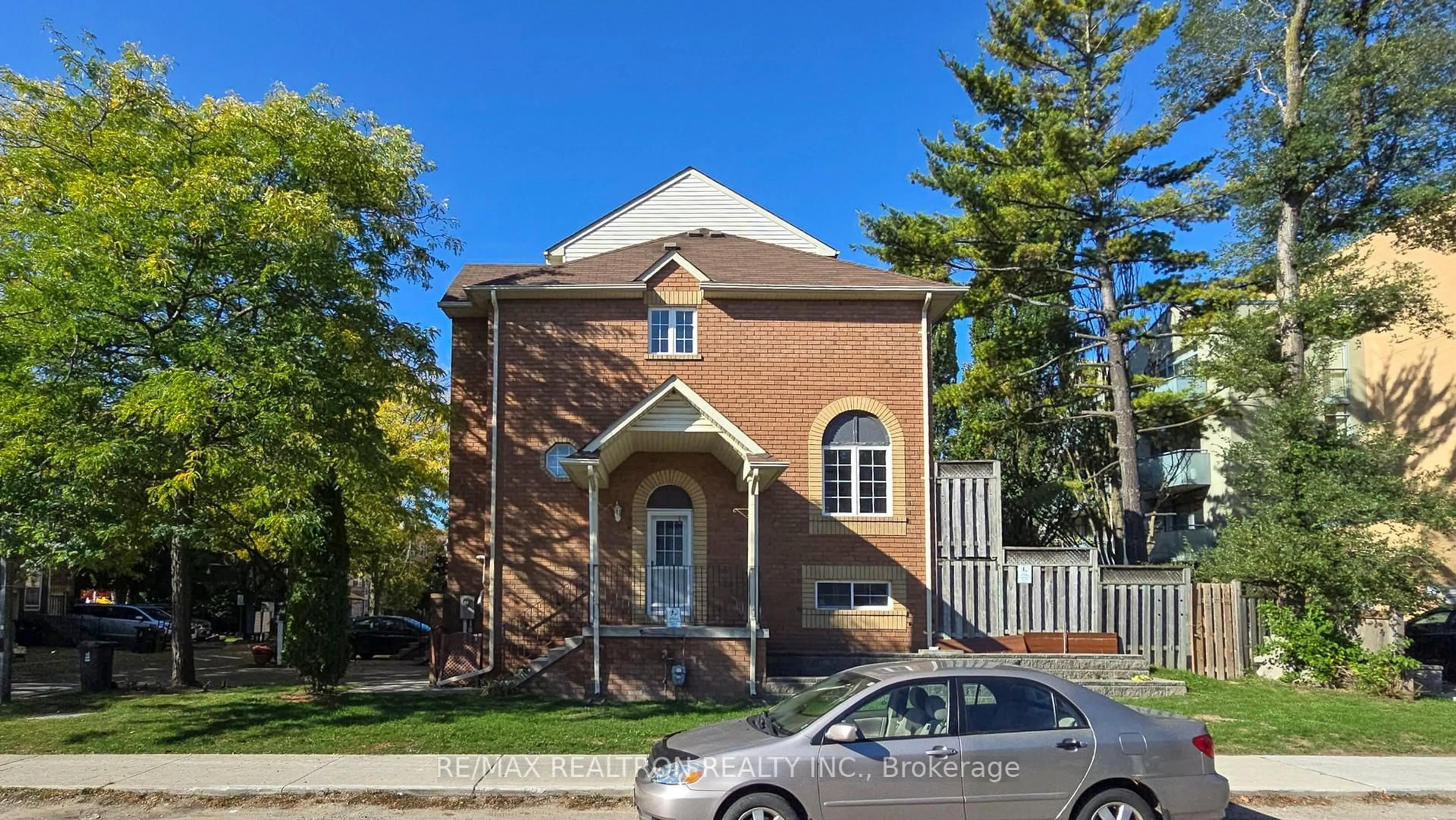 Home with brick exterior material, street for 189 Galloway Rd #33, Toronto Ontario M1E 5H3