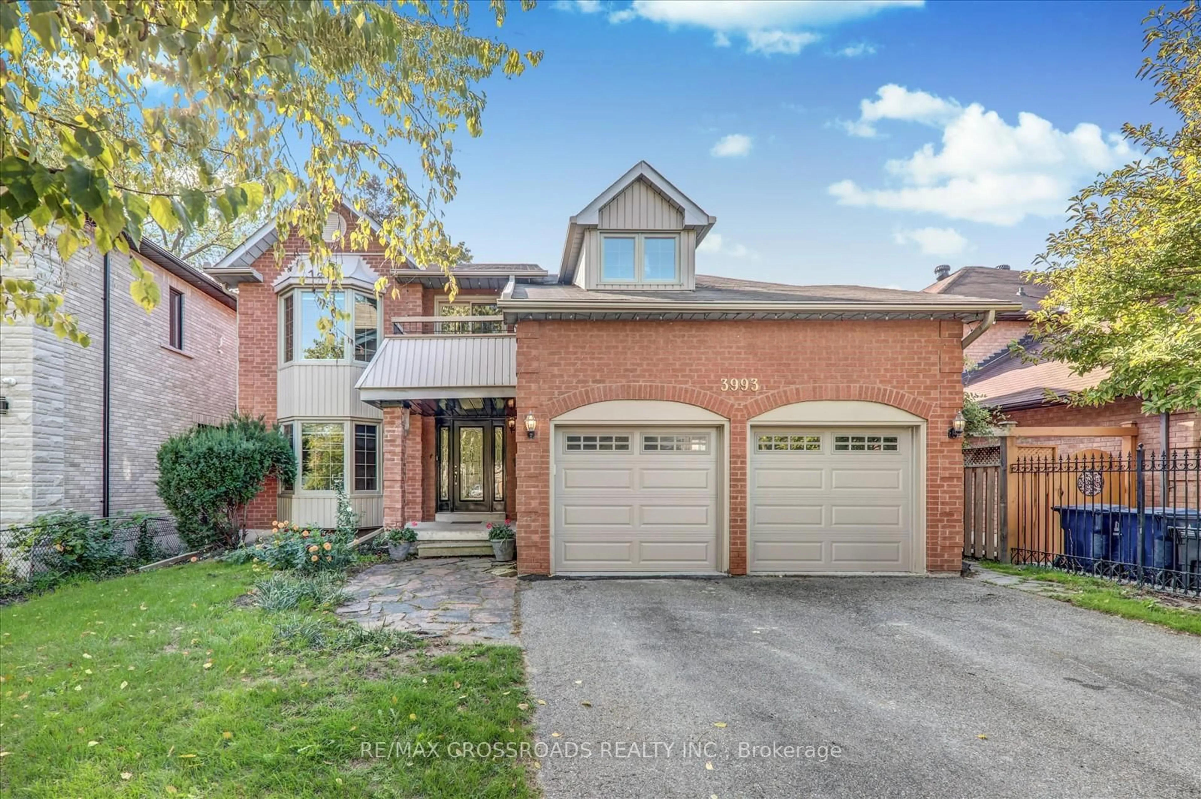 Home with brick exterior material, street for 3993 Ellesmere Rd, Toronto Ontario M1C 1J3