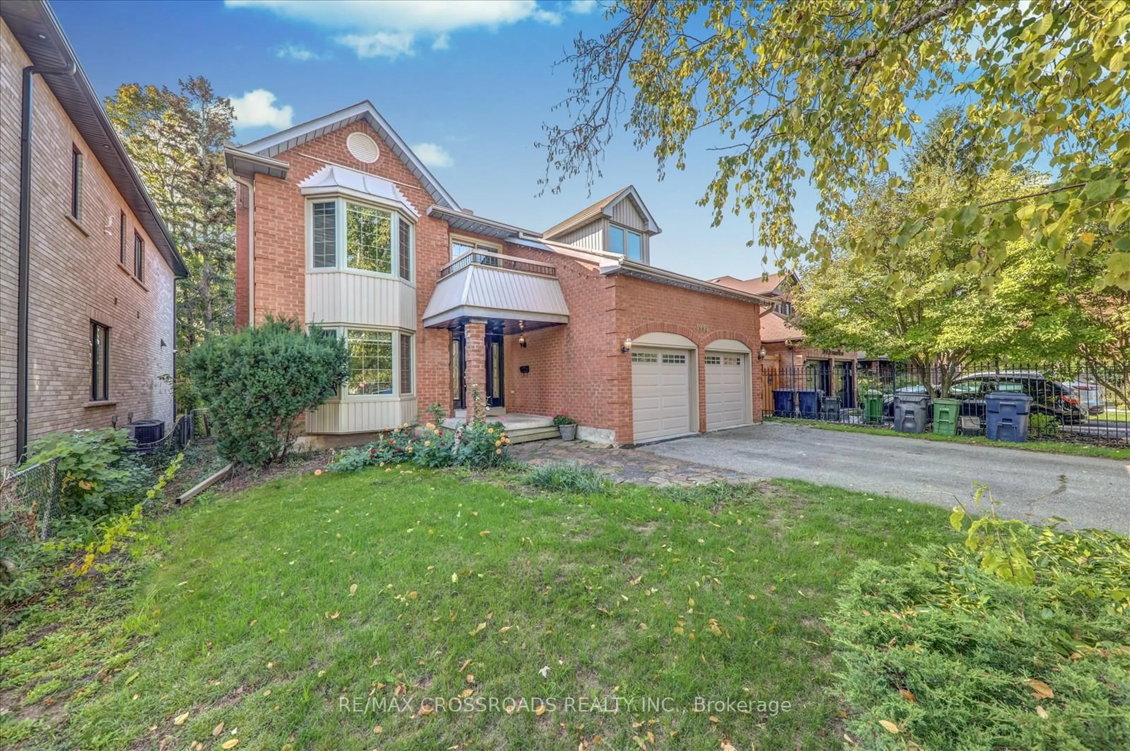 Home with brick exterior material, street for 3993 Ellesmere Rd, Toronto Ontario M1C 1J3