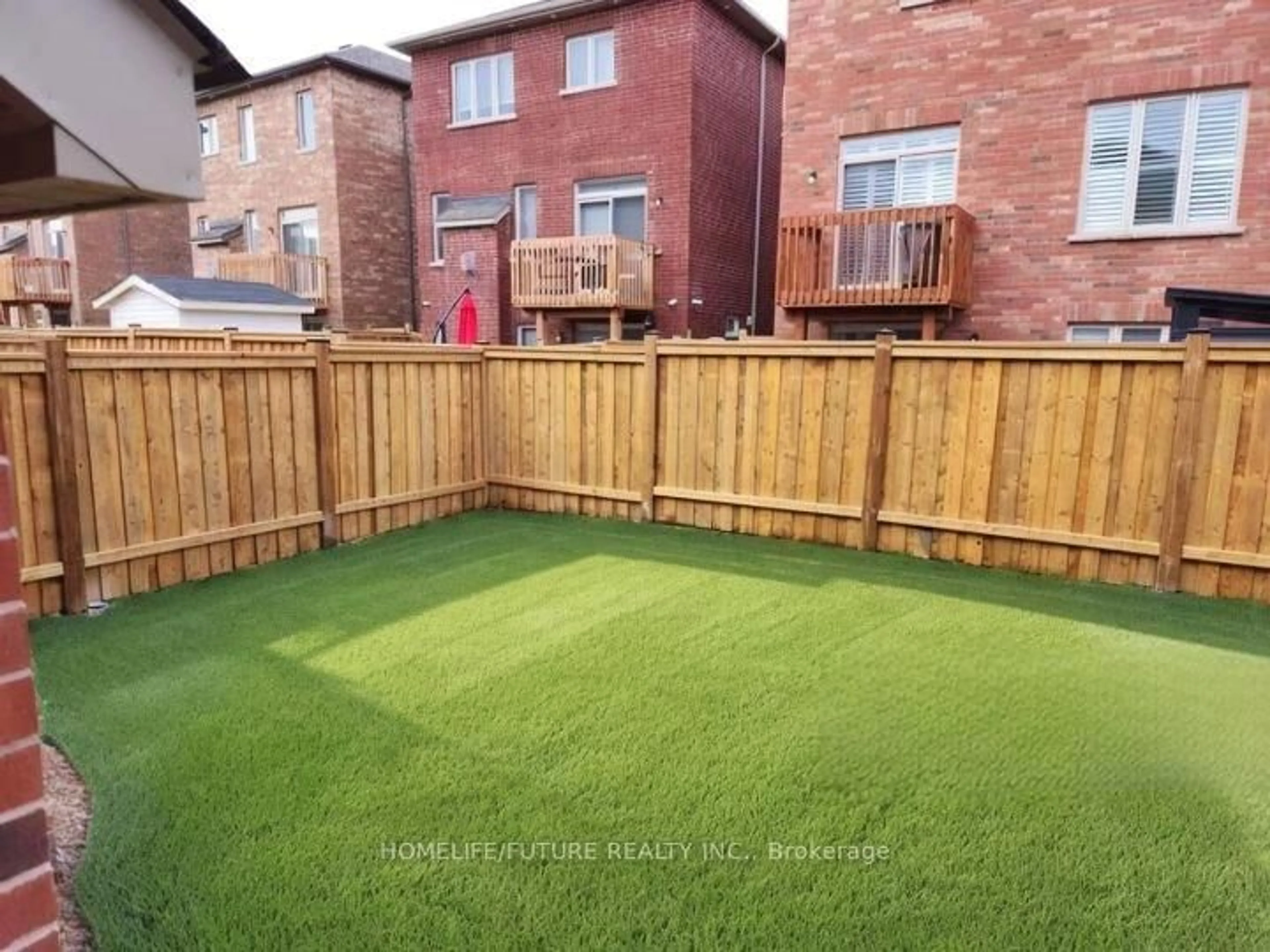 Patio, street for 2426 Hibiscus Dr, Pickering Ontario L1X 0G7