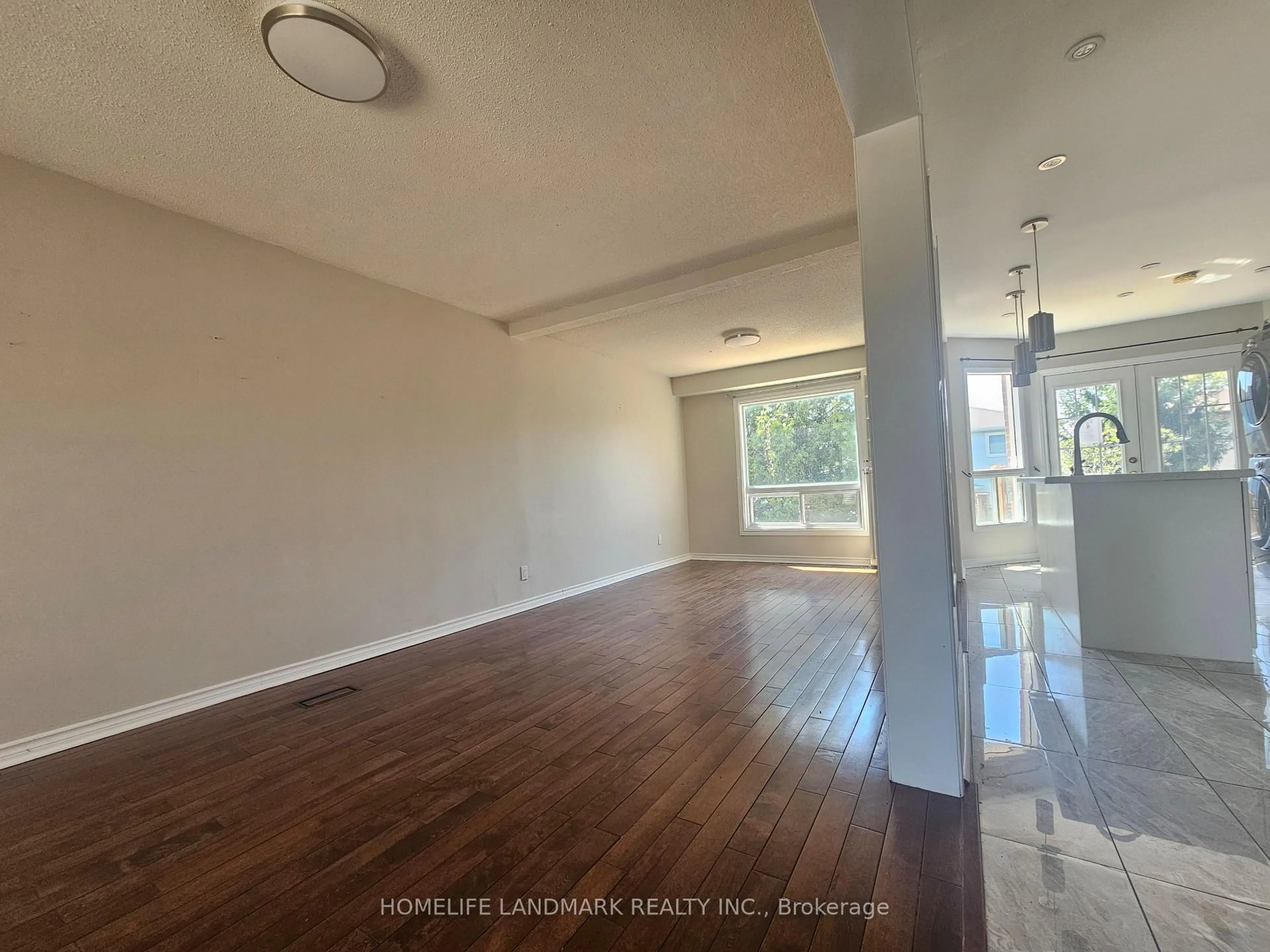 A pic of a room for 796 Bennett Cres, Oshawa Ontario L1K 1T5