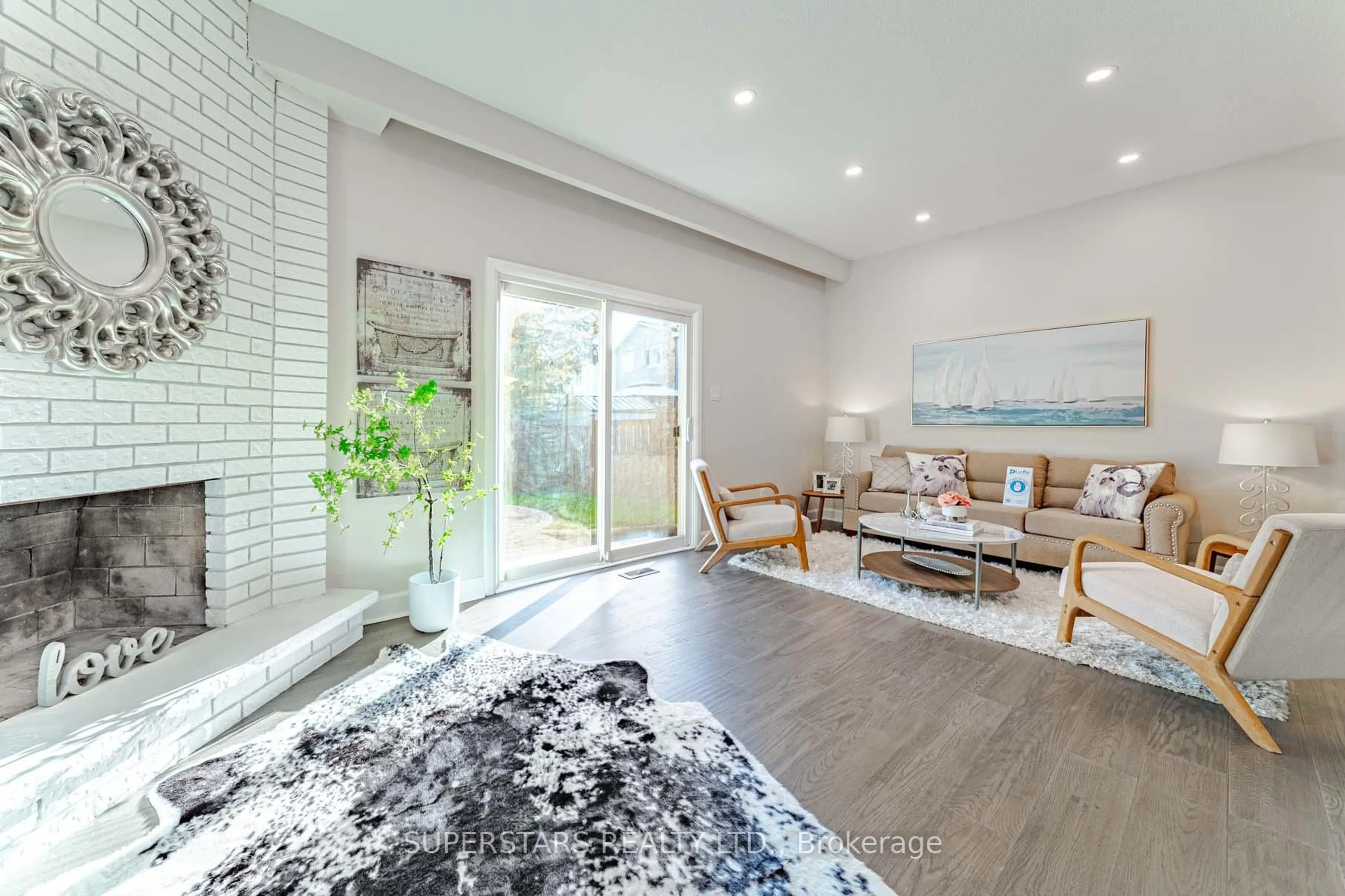 Unknown for 193 Carolbreen Sq, Toronto Ontario M1V 1J1