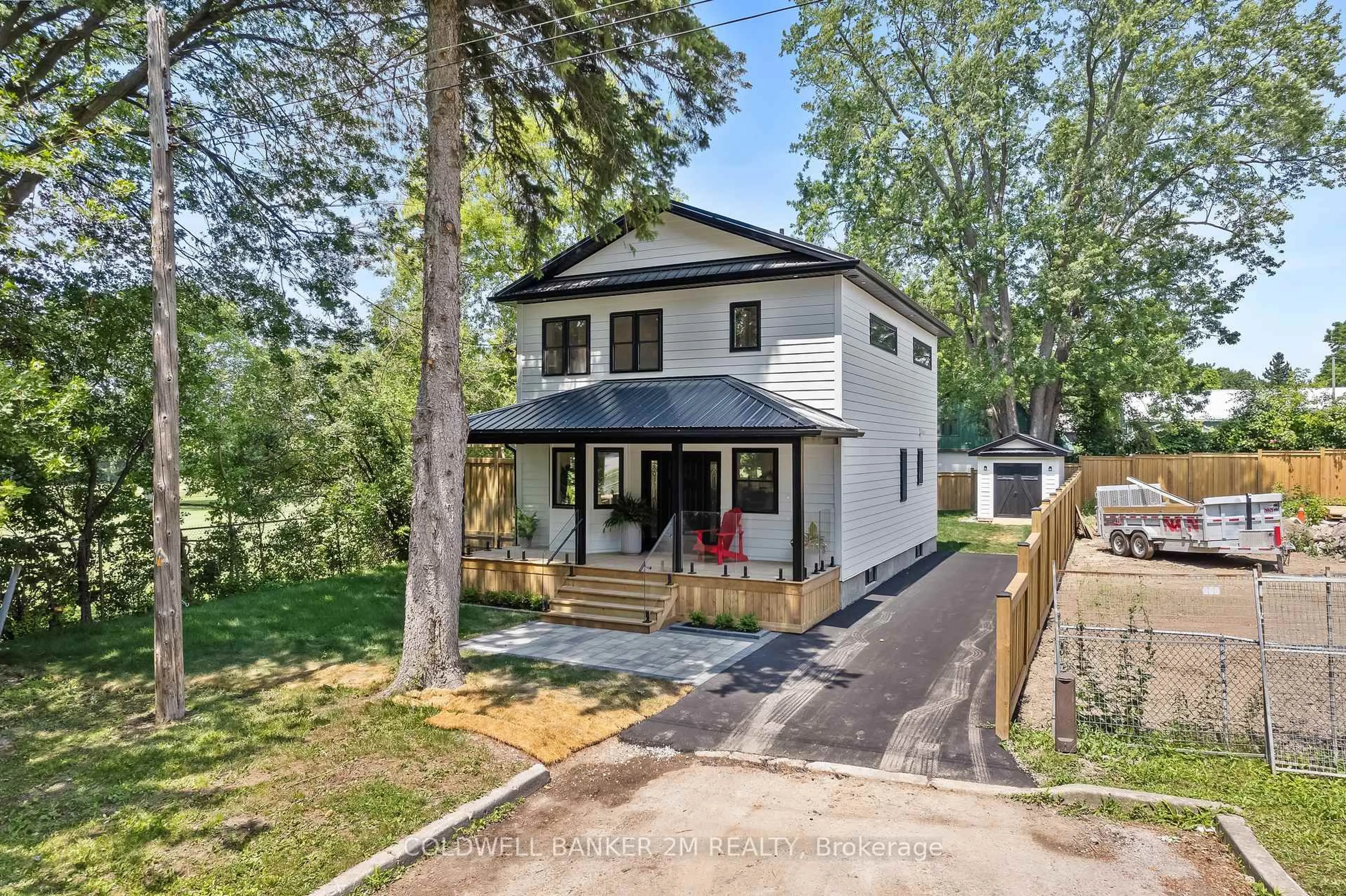 Unknown for 128 Buckingham Ave, Oshawa Ontario L1G 2K5