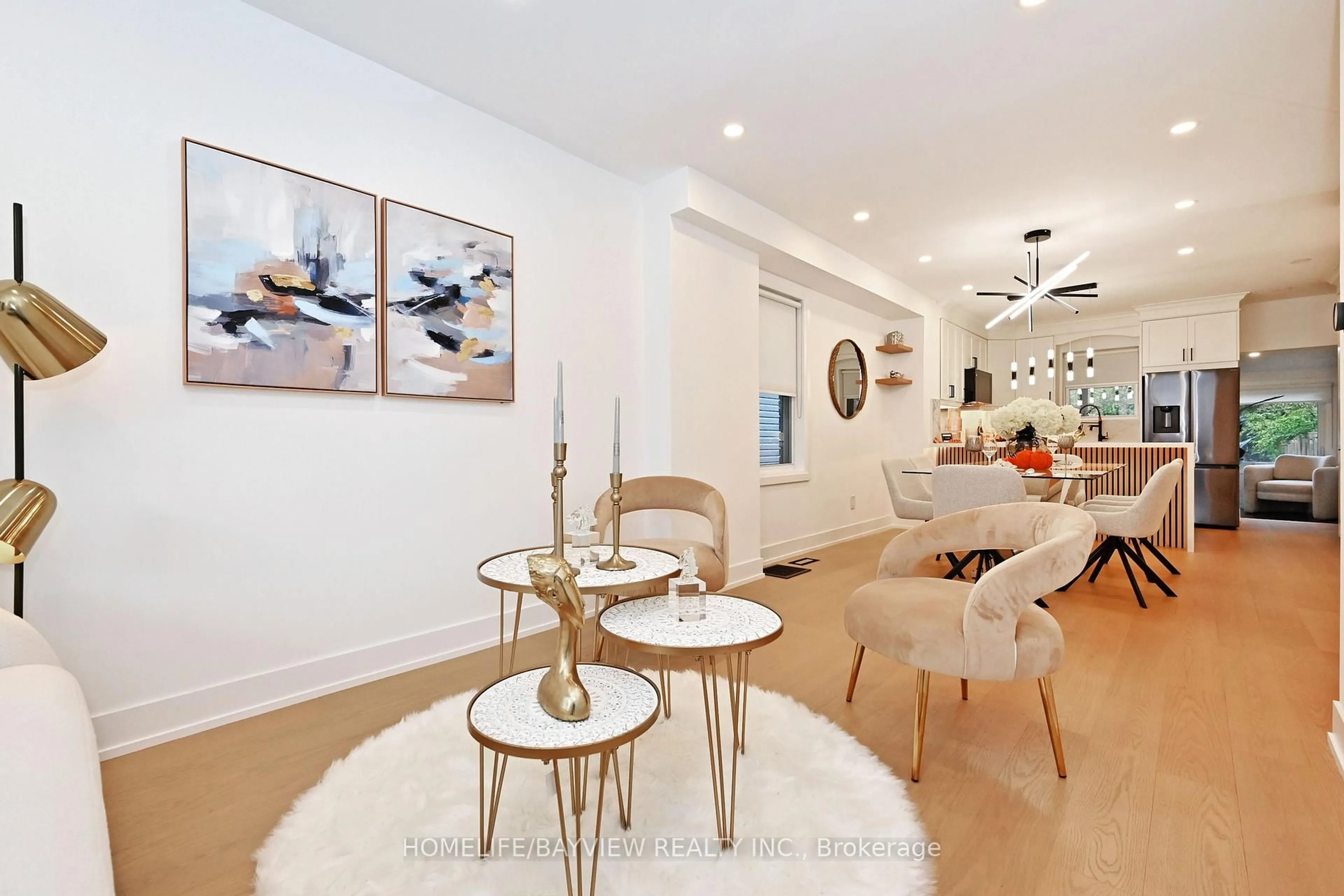 Dining room, wood/laminate floor for 286 Springdale Blvd, Toronto Ontario M4C 2A2