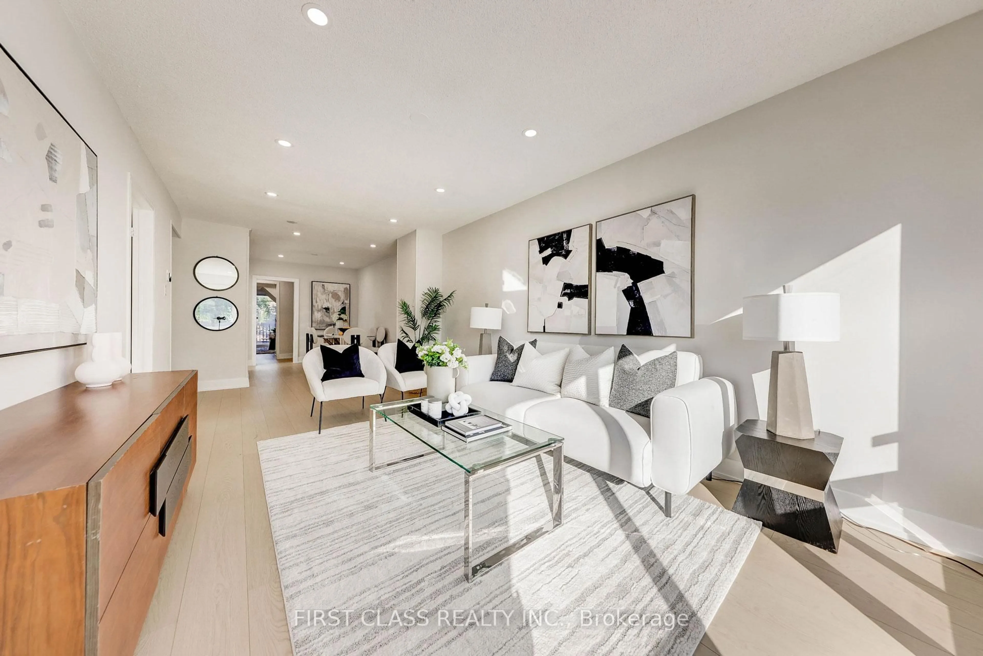 Living room with furniture, unknown for 214 Linden Ave, Toronto Ontario M1K 3H8