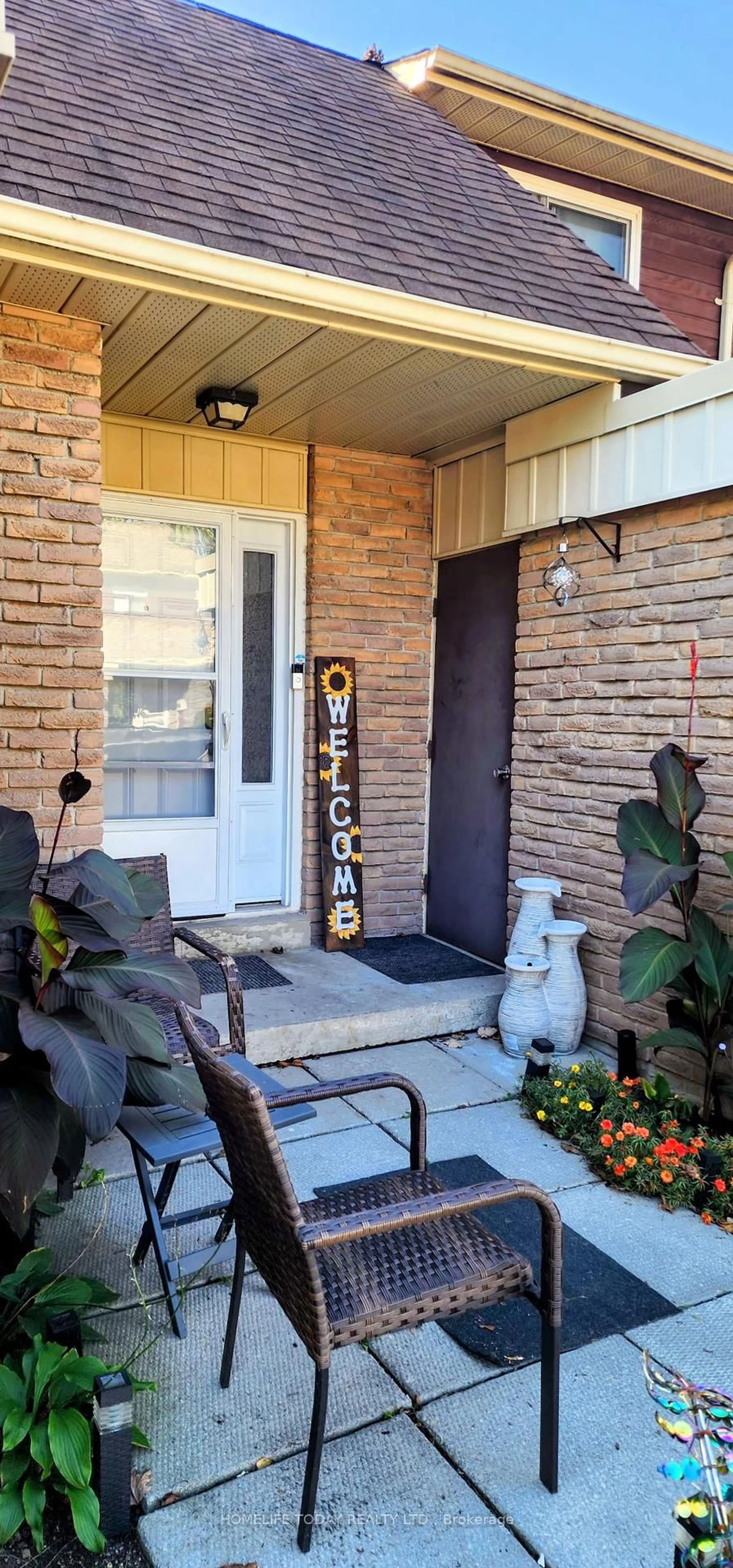 Indoor entryway for 341 Military Tr #61, Toronto Ontario M1E 4E4